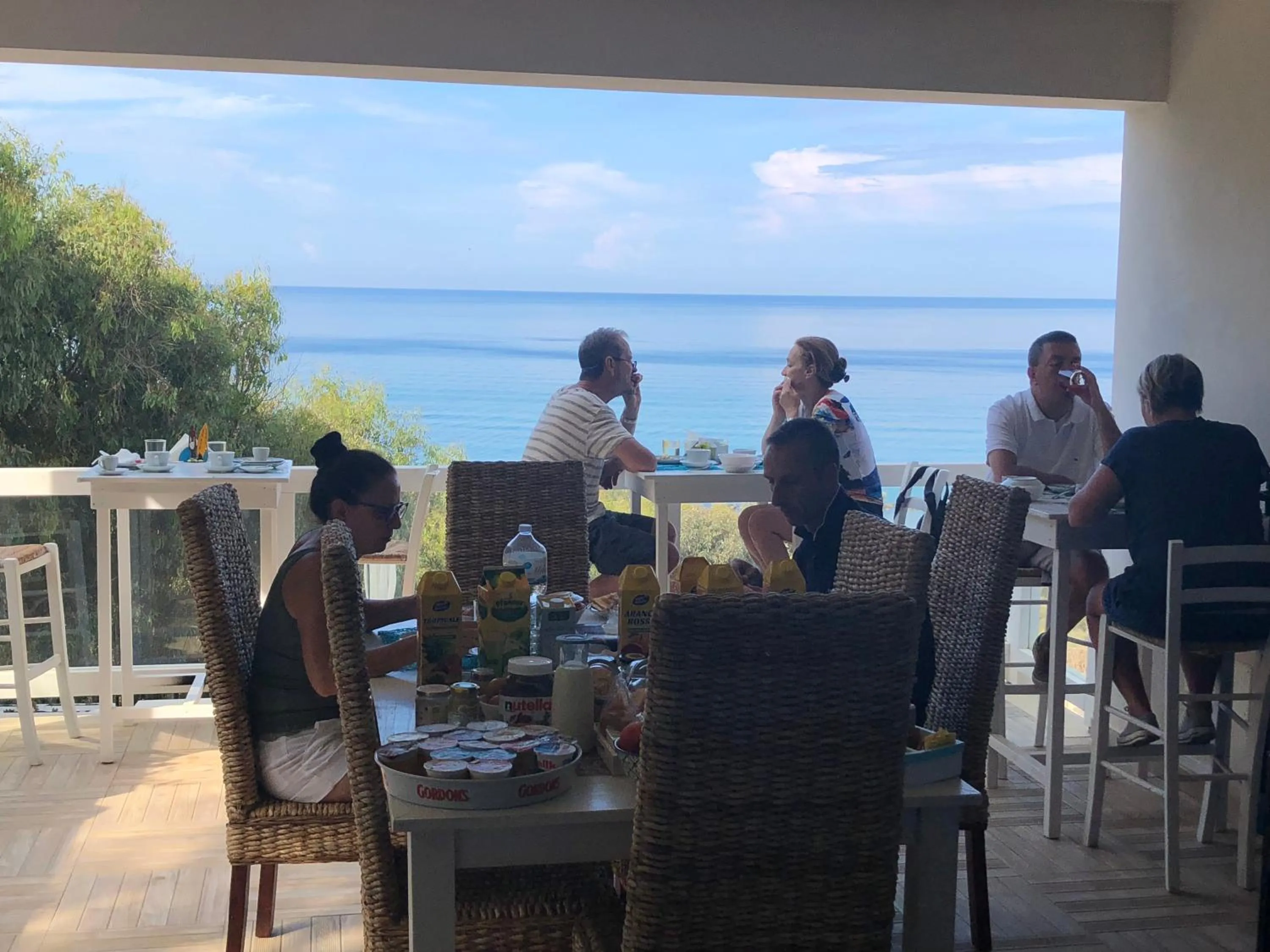 Restaurant/places to eat in Locazione Turistica Il Tucano