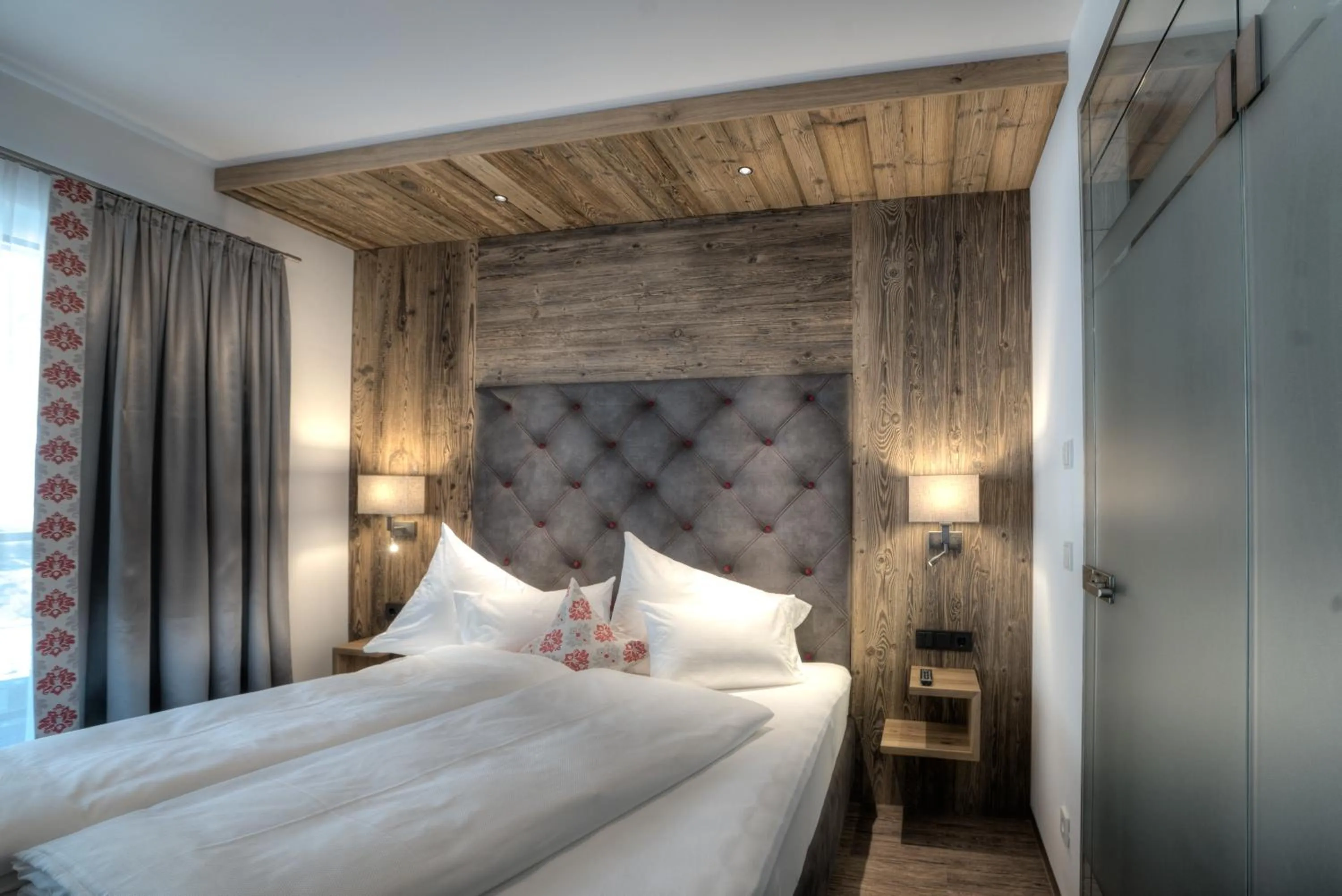 Bed in Hotel Eldorado