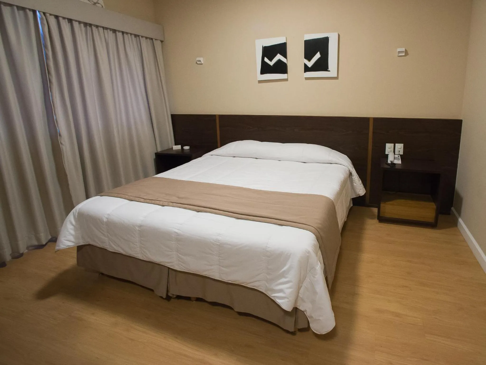 Bed in Entremares Hotel