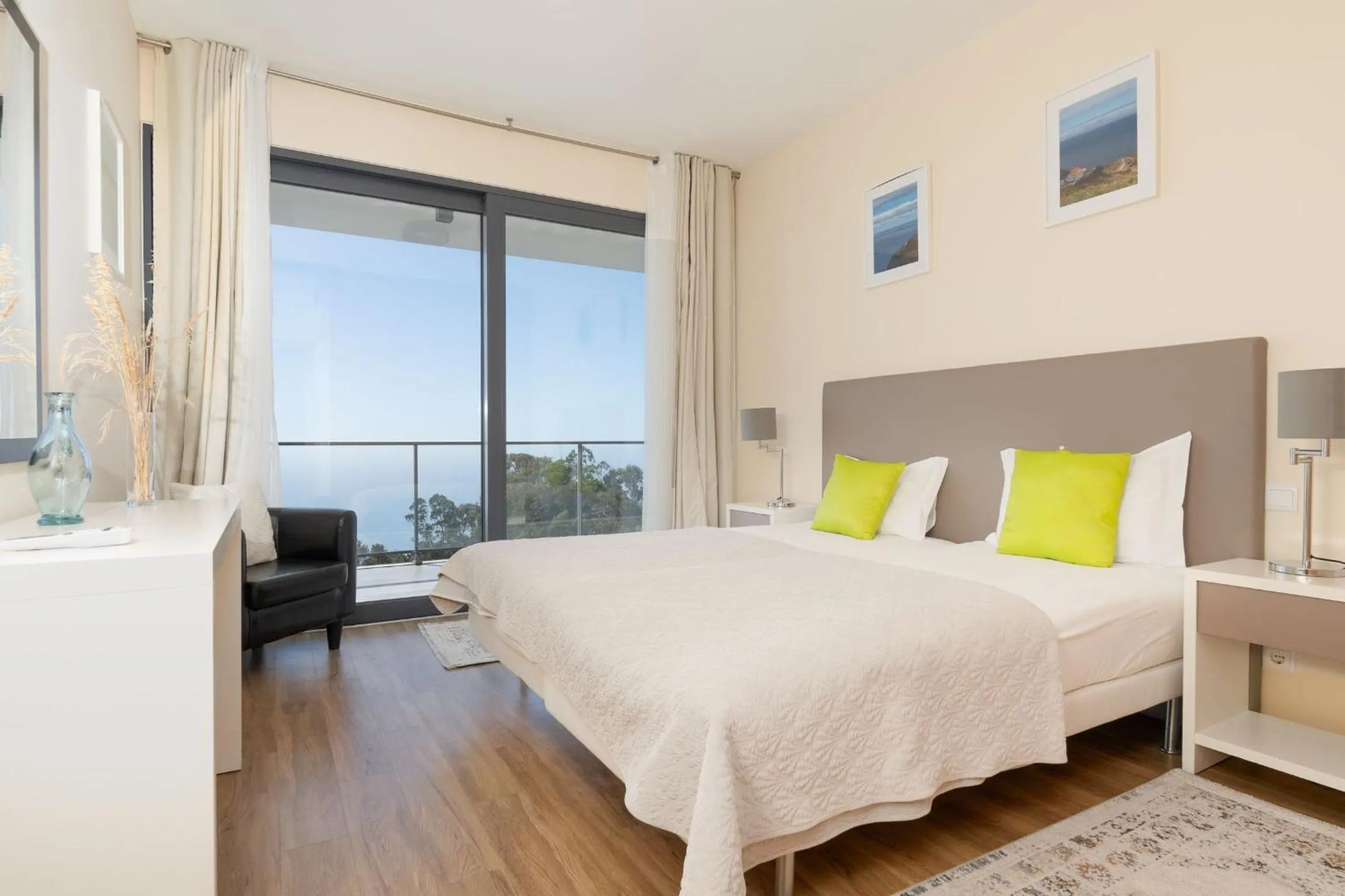 Bed in Villa Enjoy - by LovelyStay