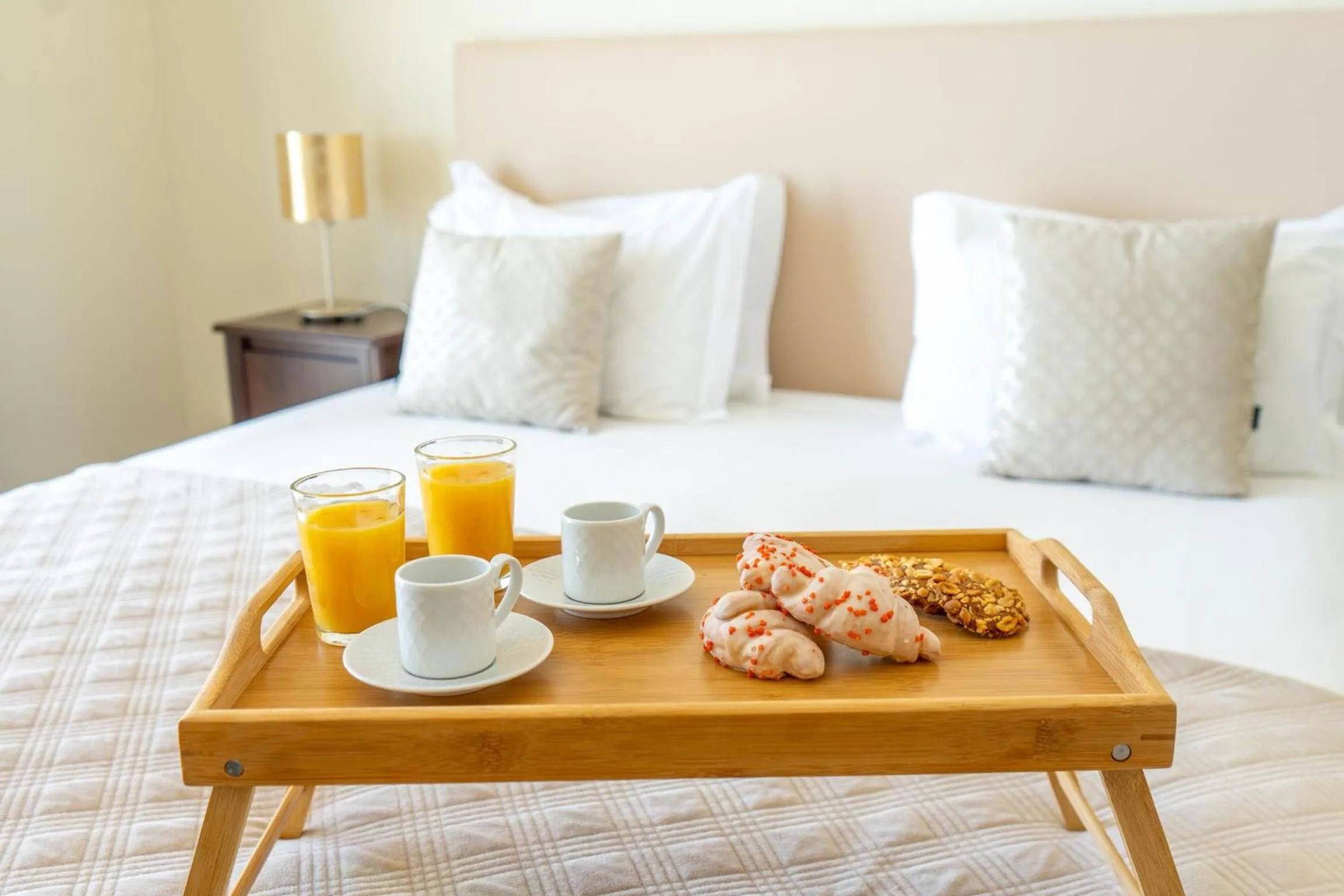 Bed in Villa Enjoy - by LovelyStay