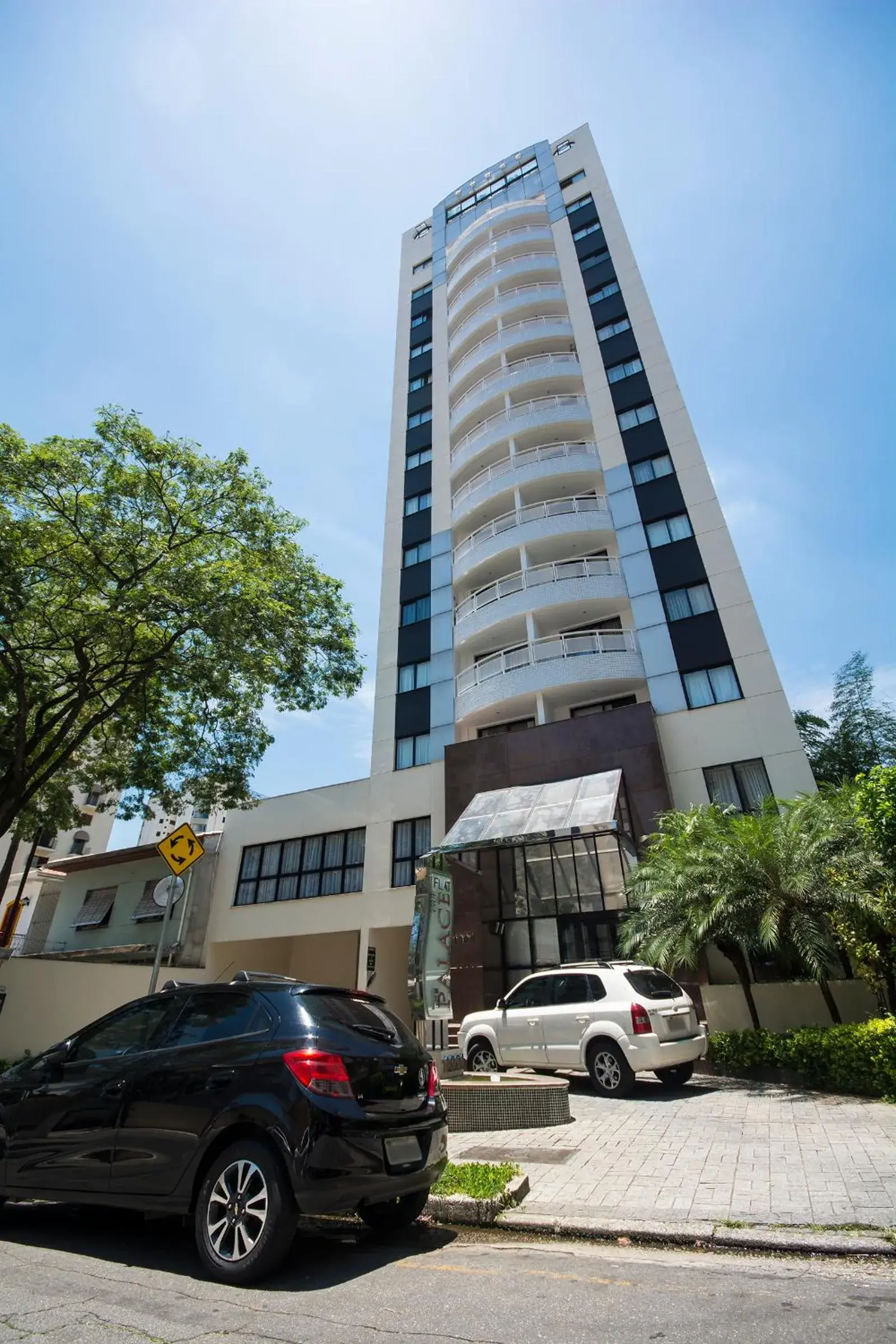 Street view in Tsue The Palace Flats Street view in Tsue The Palace Flats