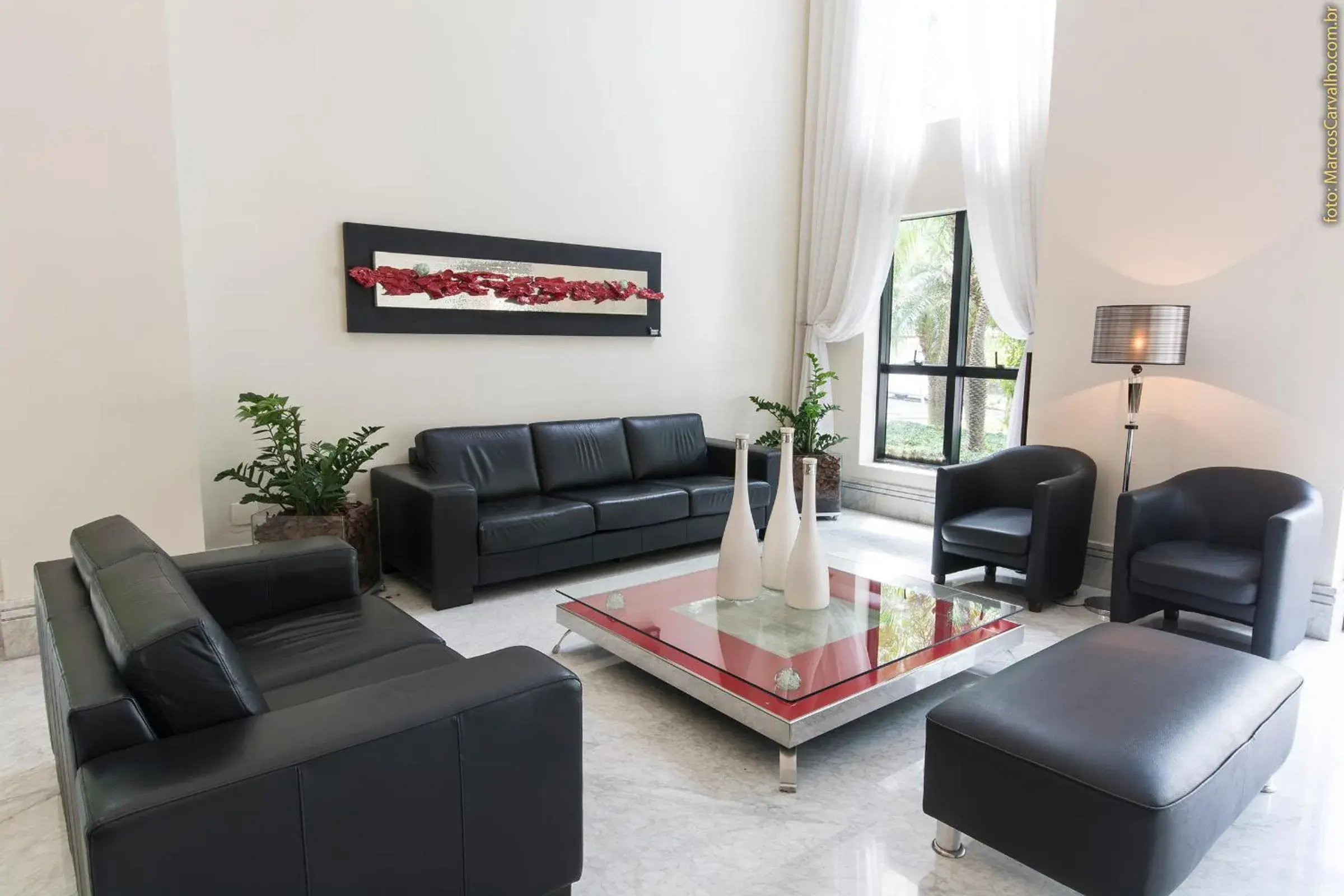 Lobby or reception in Tsue The Palace Flats Lobby or reception in Tsue The Palace Flats