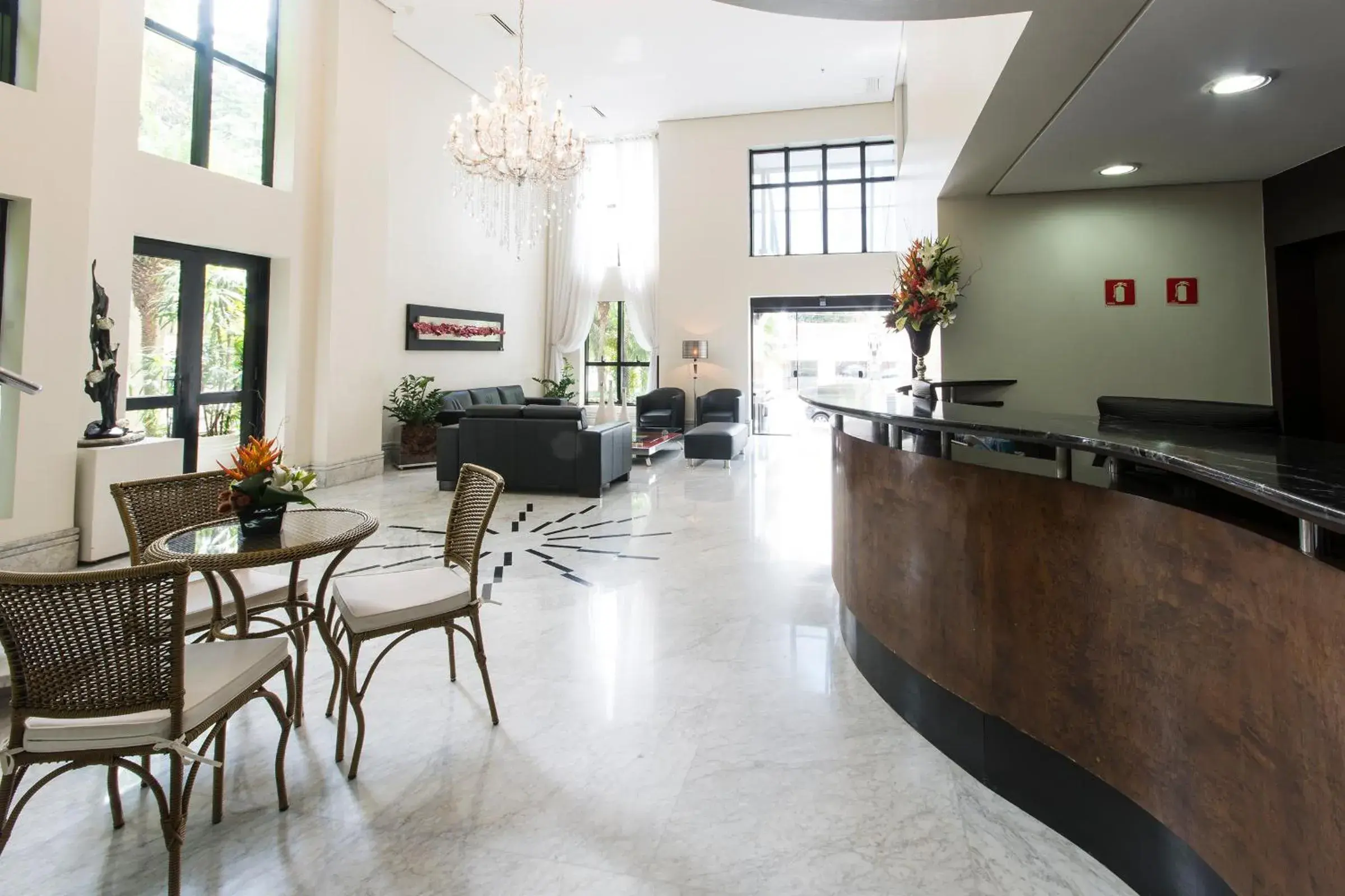 Lobby or reception in Tsue The Palace Flats Lobby or reception in Tsue The Palace Flats