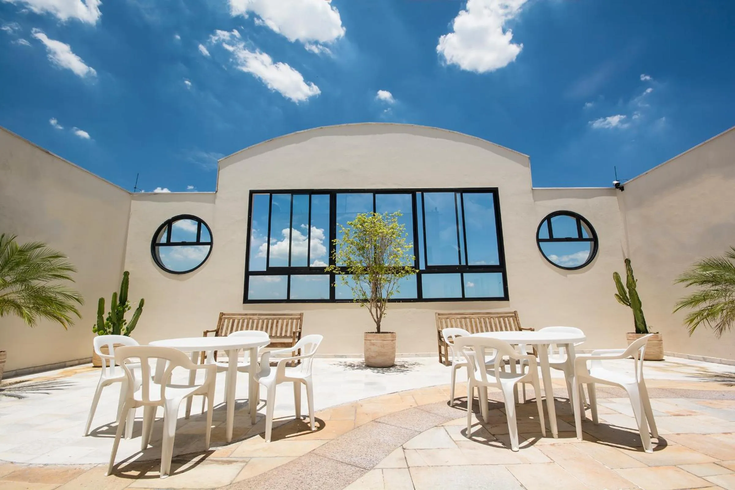 Balcony/Terrace in Tsue The Palace Flats