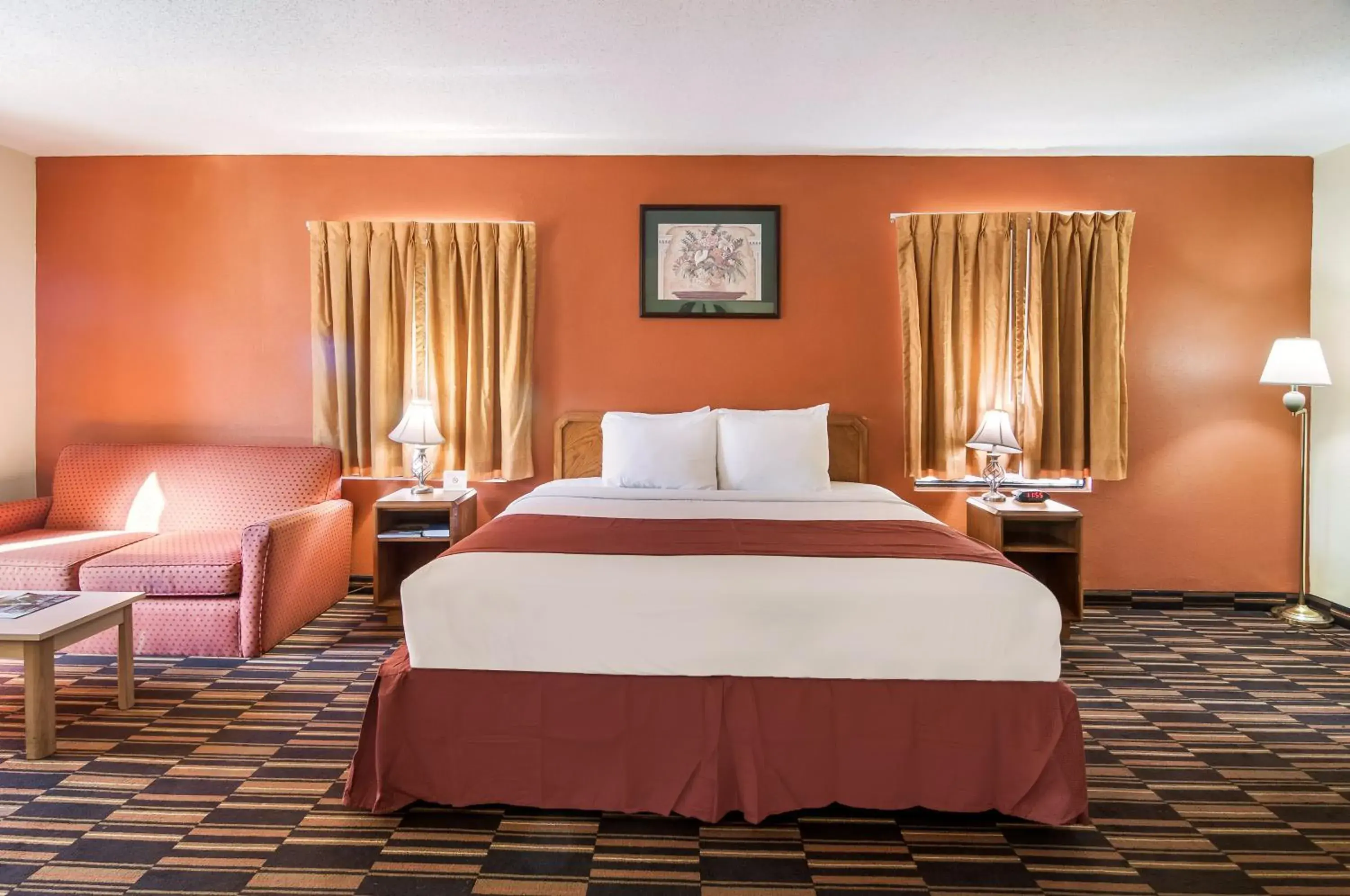 Bed in Red Carpet Inn Newark - Irvington NJ Bed in Red Carpet Inn Newark - Irvington NJ