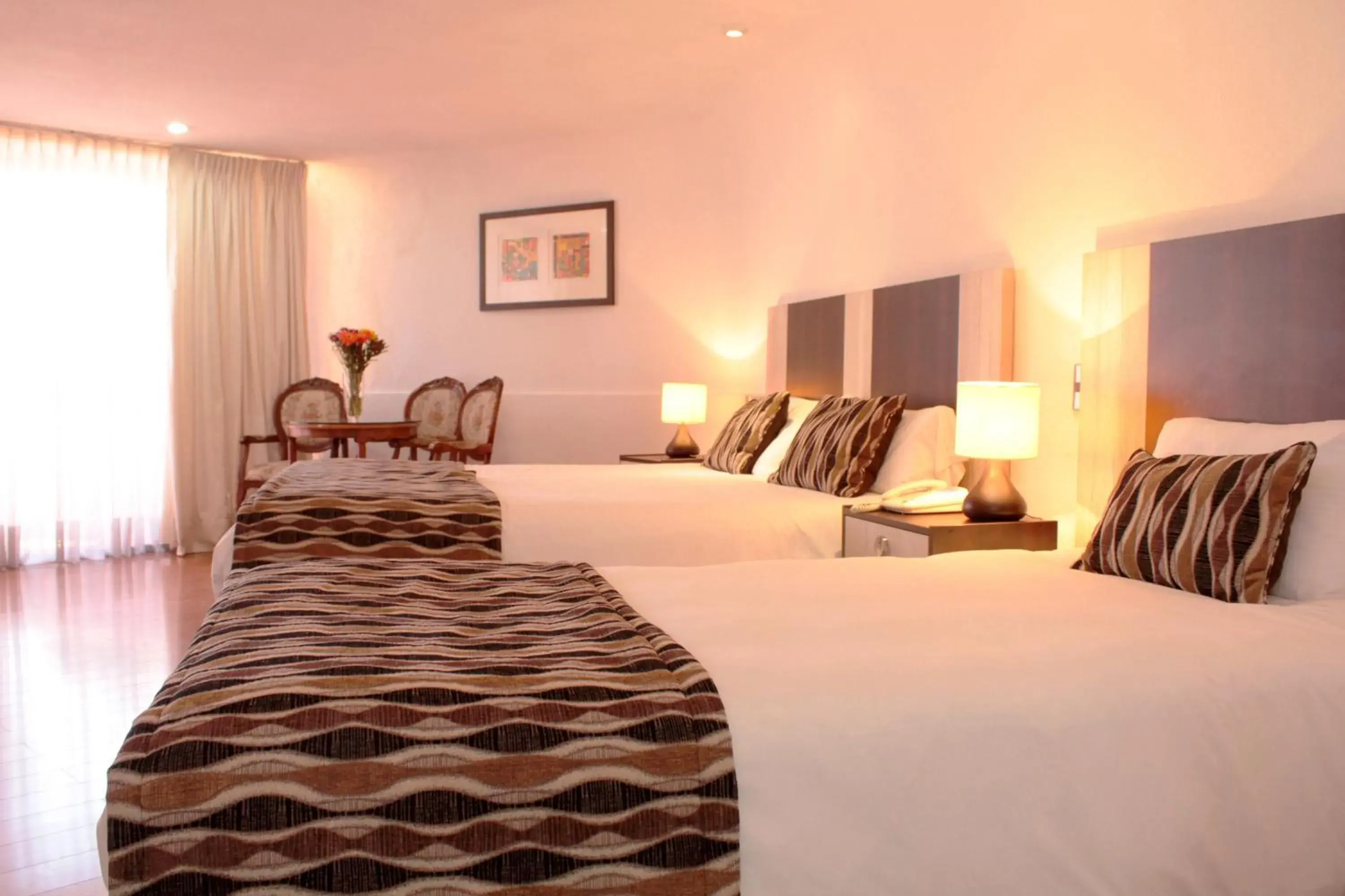 Superior Twin Room in Hotel Montecarlo Viña del Mar Superior Twin Room in Hotel Montecarlo Viña del Mar