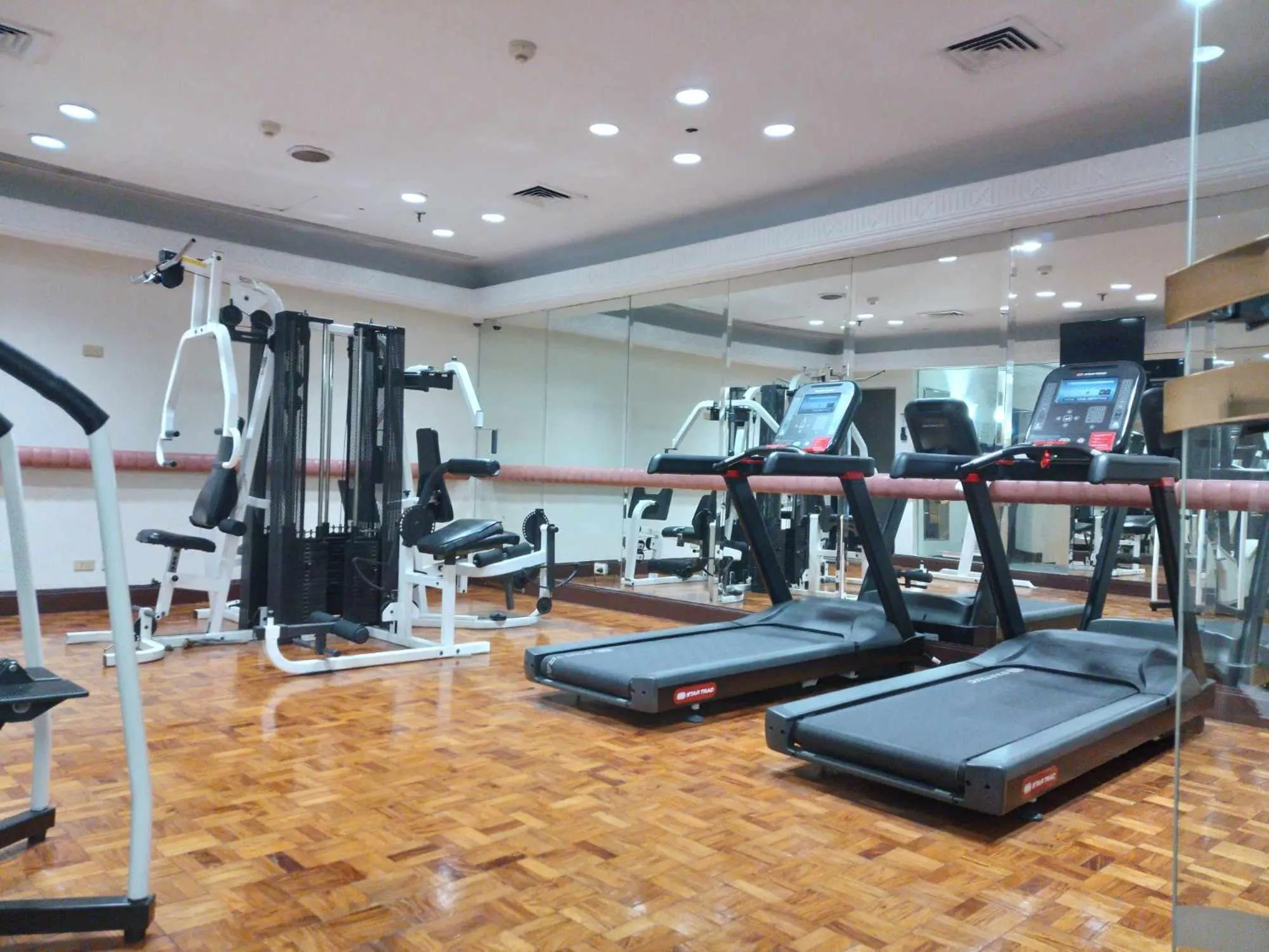 Fitness centre/facilities in The Heritage Hotel Manila