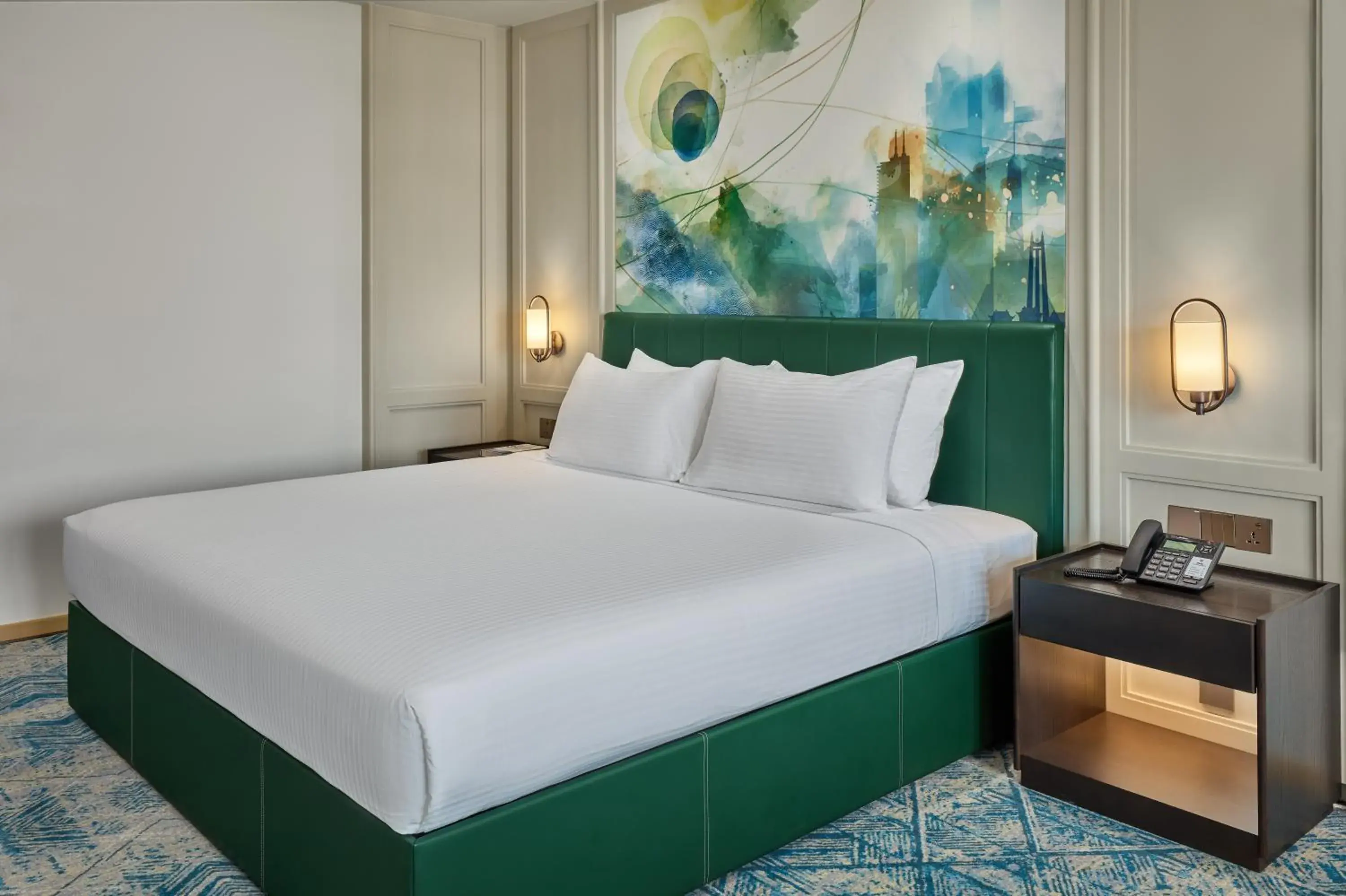 Bedroom, Bed in The Heritage Hotel Manila Bedroom, Bed in The Heritage Hotel Manila