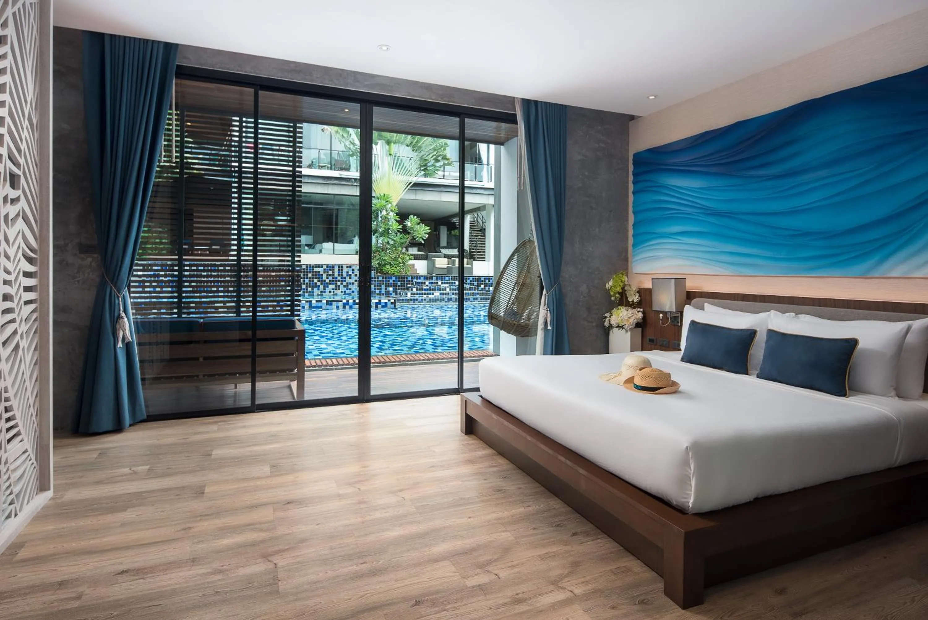 Bedroom, Bed in Idyllic Concept Resort