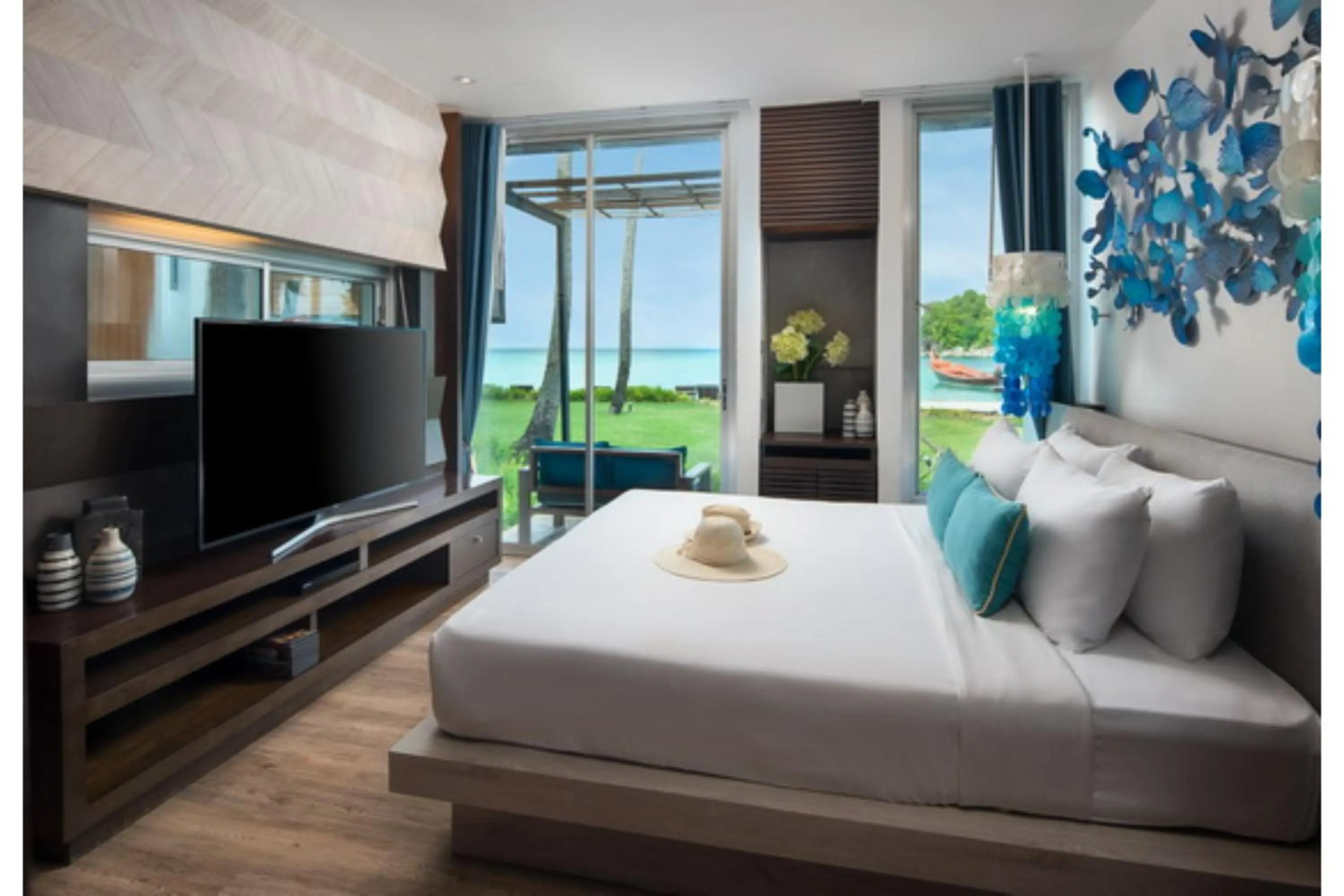 Bed in Idyllic Concept Resort