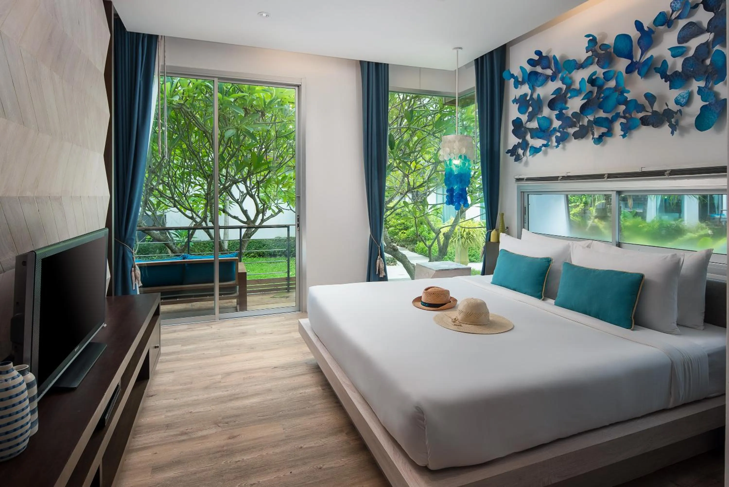 Bedroom, Bed in Idyllic Concept Resort