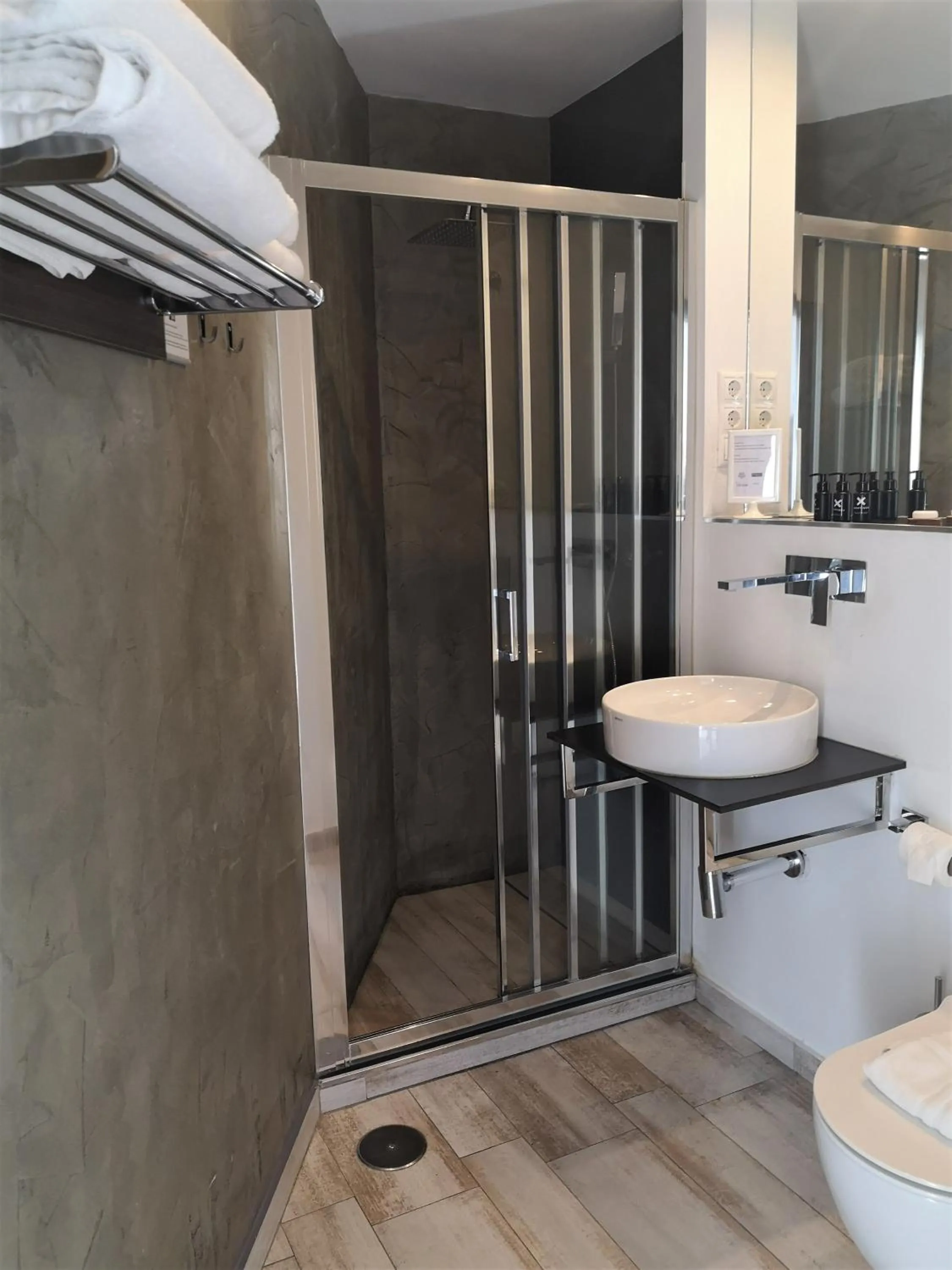 Bathroom in Terrace Costa Hotel