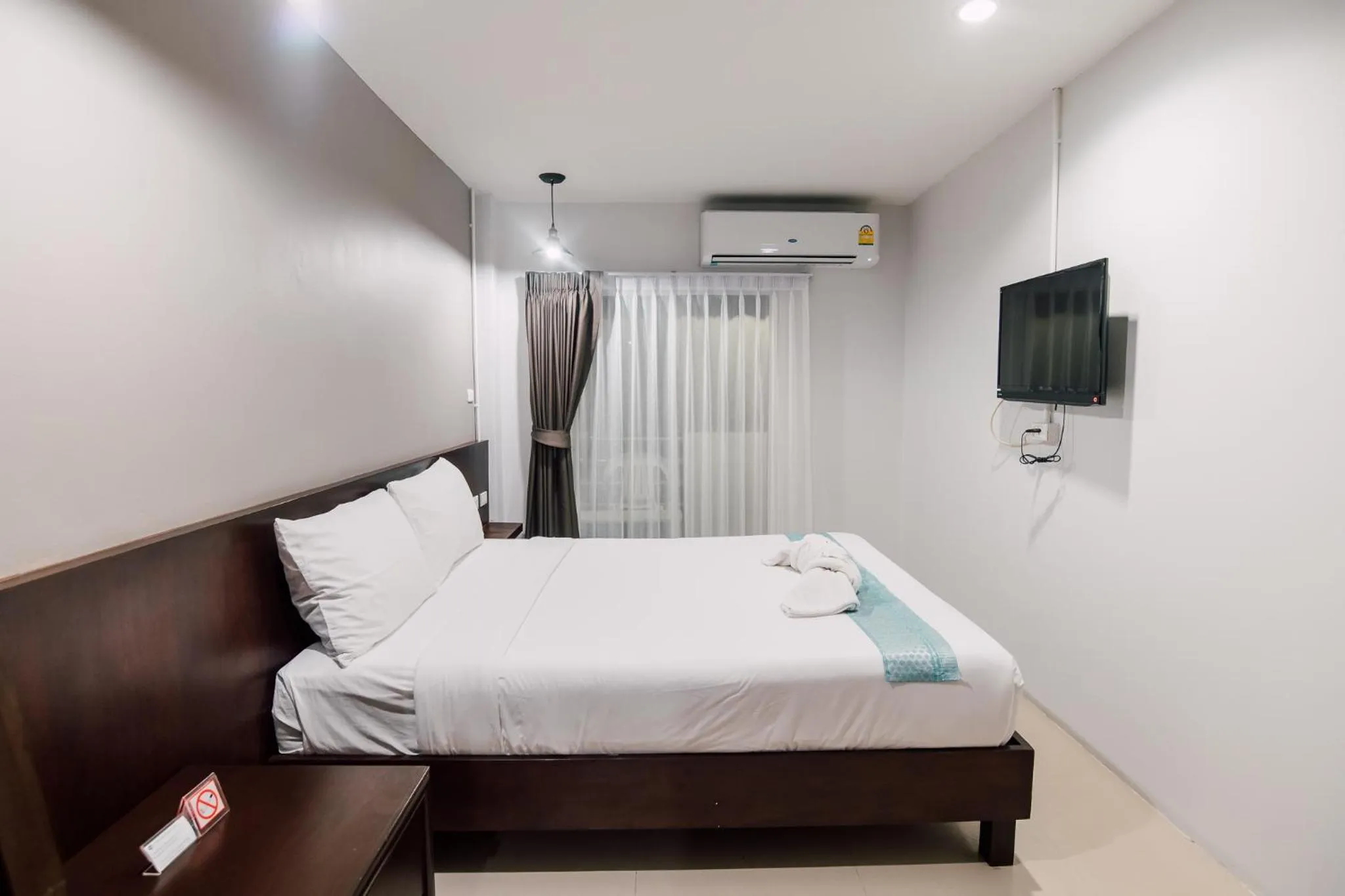 TV and multimedia, Bed in Harvest House