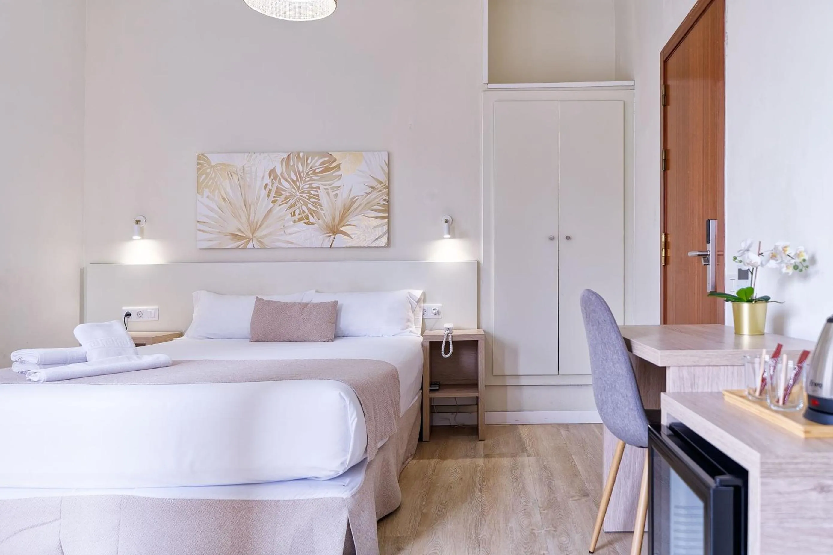 Bed in Ura Hotels Boutique Gurea