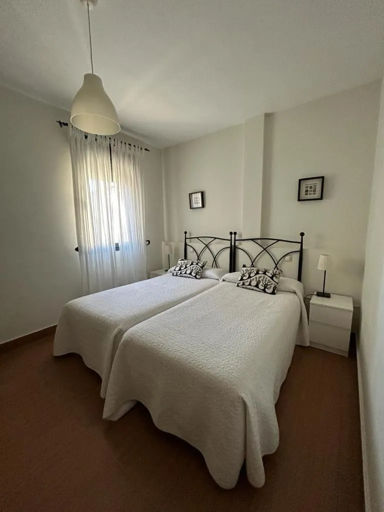 Bed in Ronda Navarra by Valdesierra