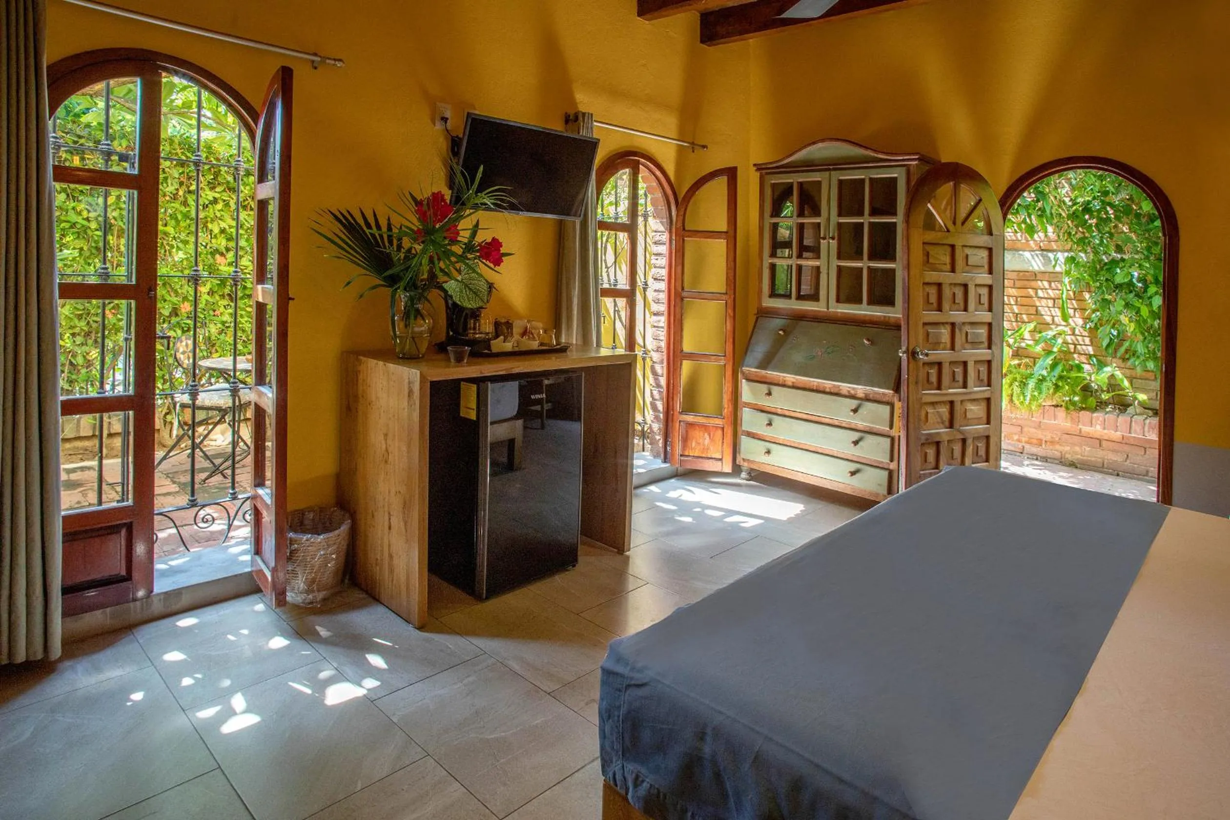 Bed in Suites La Hacienda