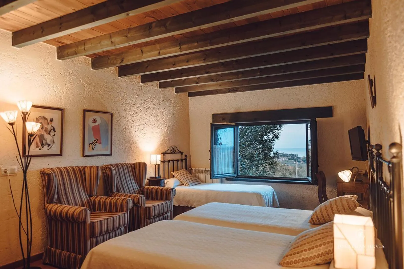 Photo of the whole room in Paraje del Asturcon - Adults only
