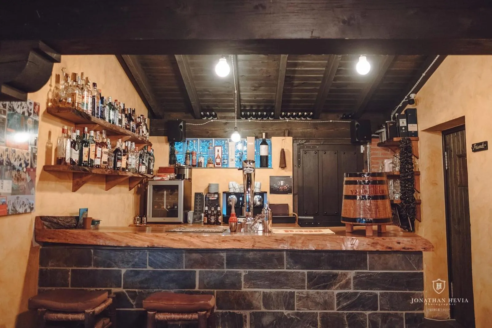 Lounge or bar in Paraje del Asturcon - Adults only