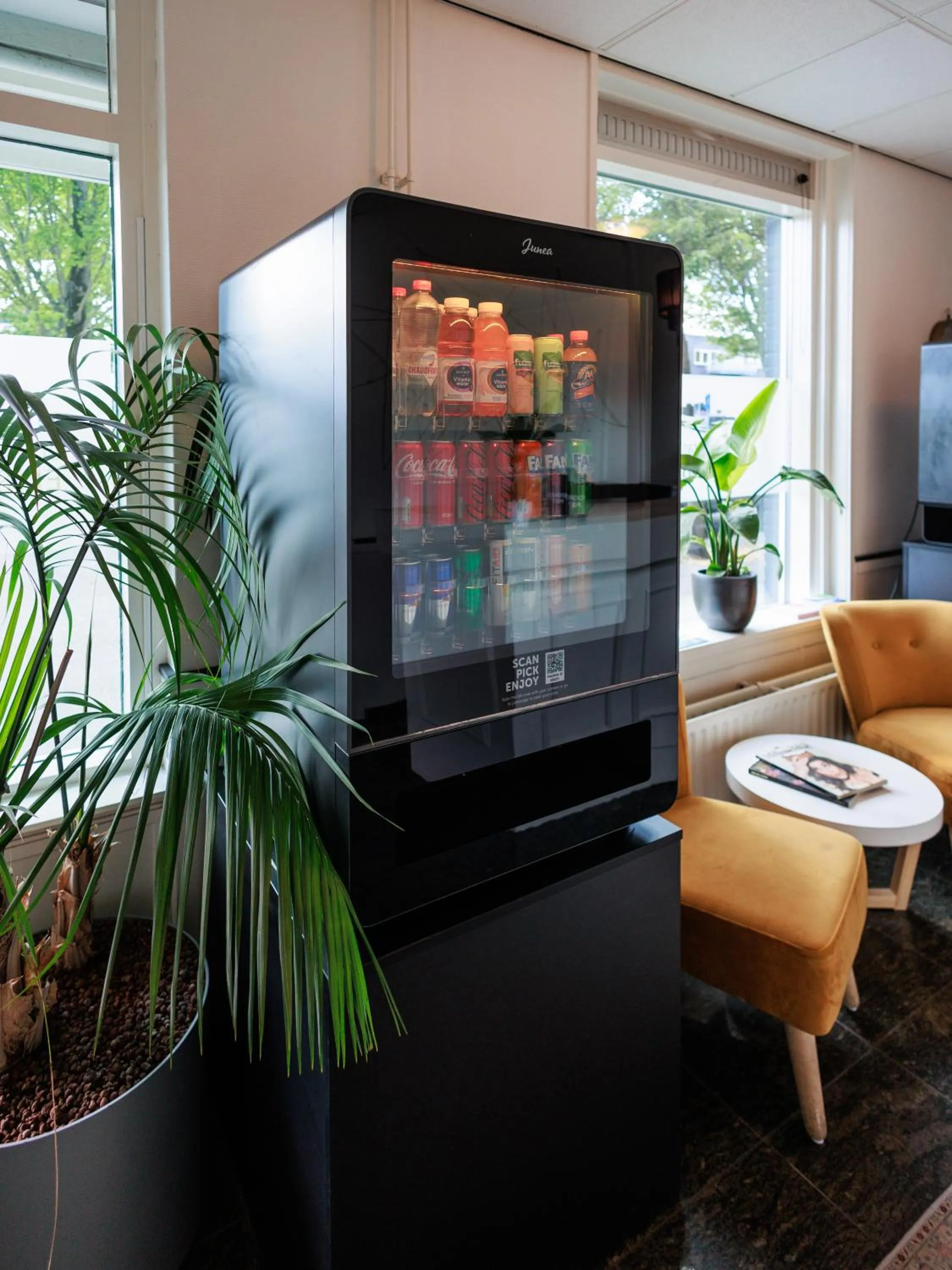 vending machine in Stad & Strandhotel Elisabeth