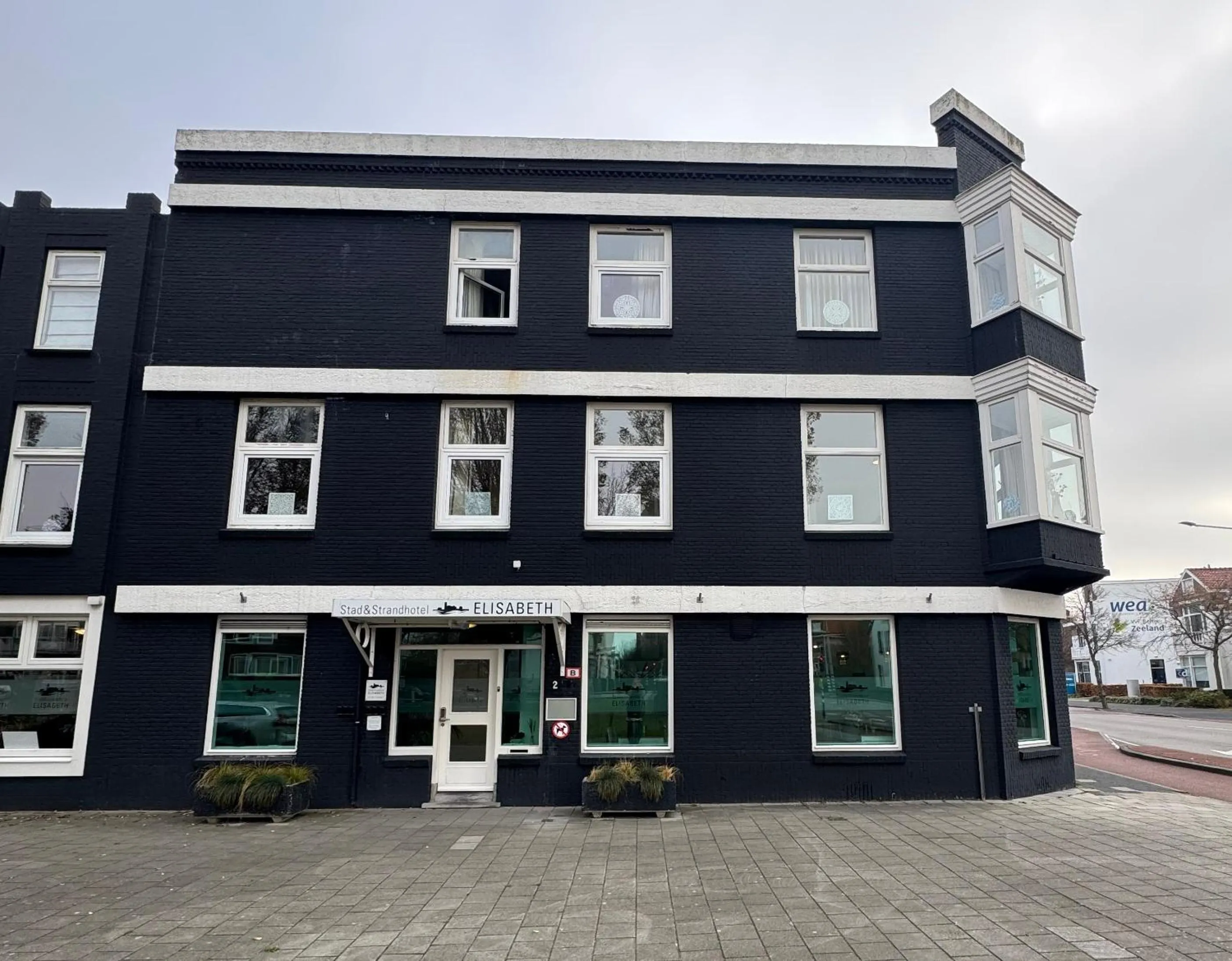 Property building in Stad & Strandhotel Elisabeth