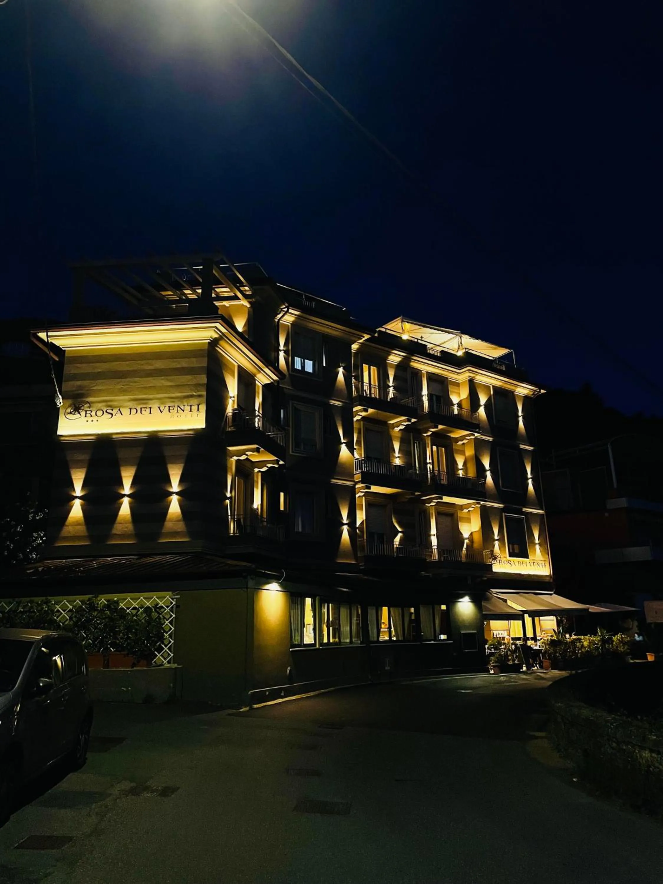 Property building in Hotel Rosa Dei Venti