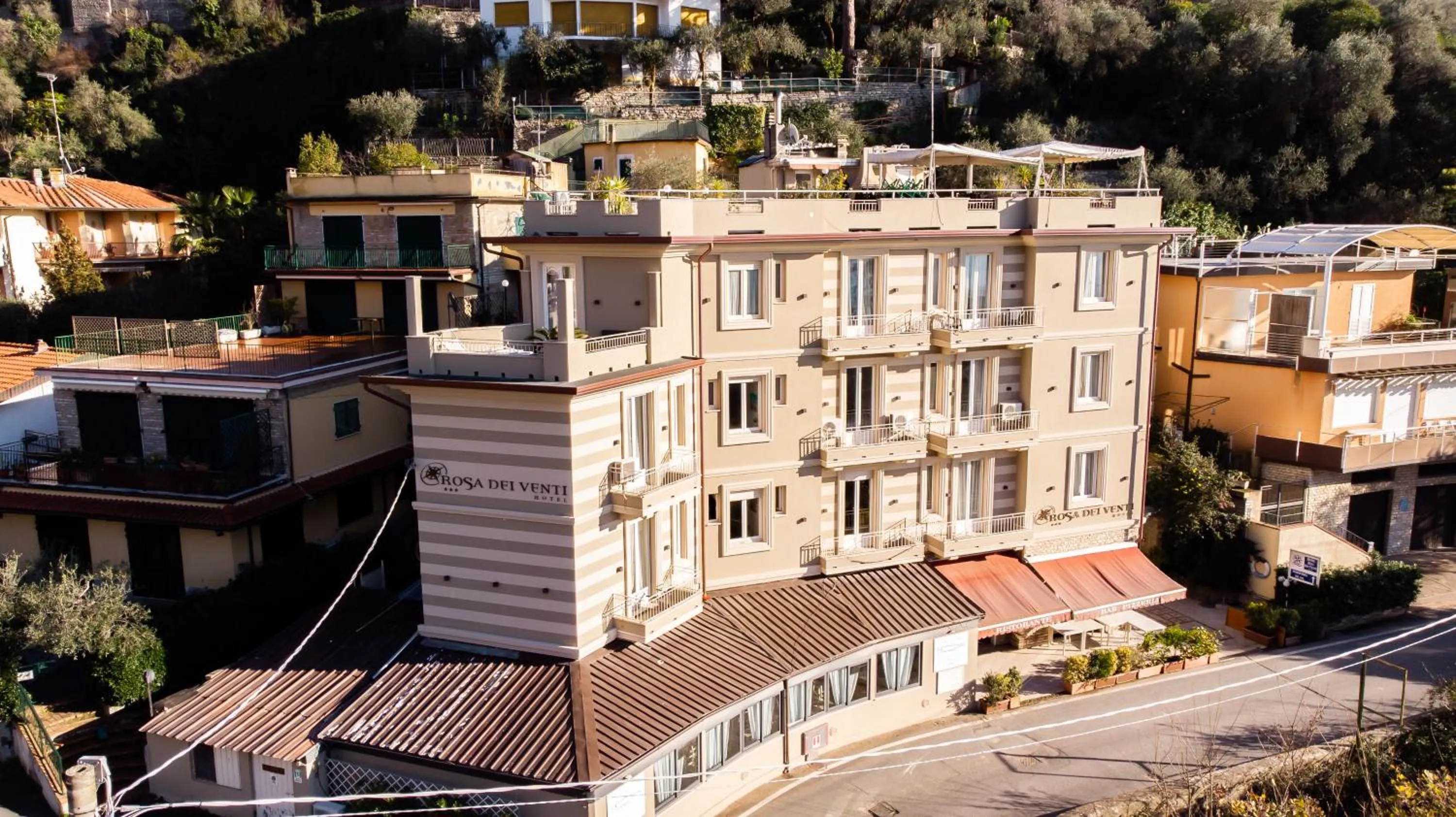 Property building in Hotel Rosa Dei Venti