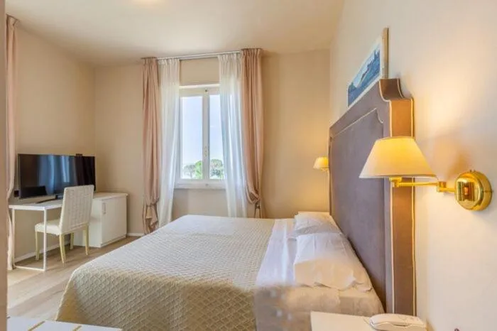 Bedroom, Bed in Hotel Rosa Dei Venti