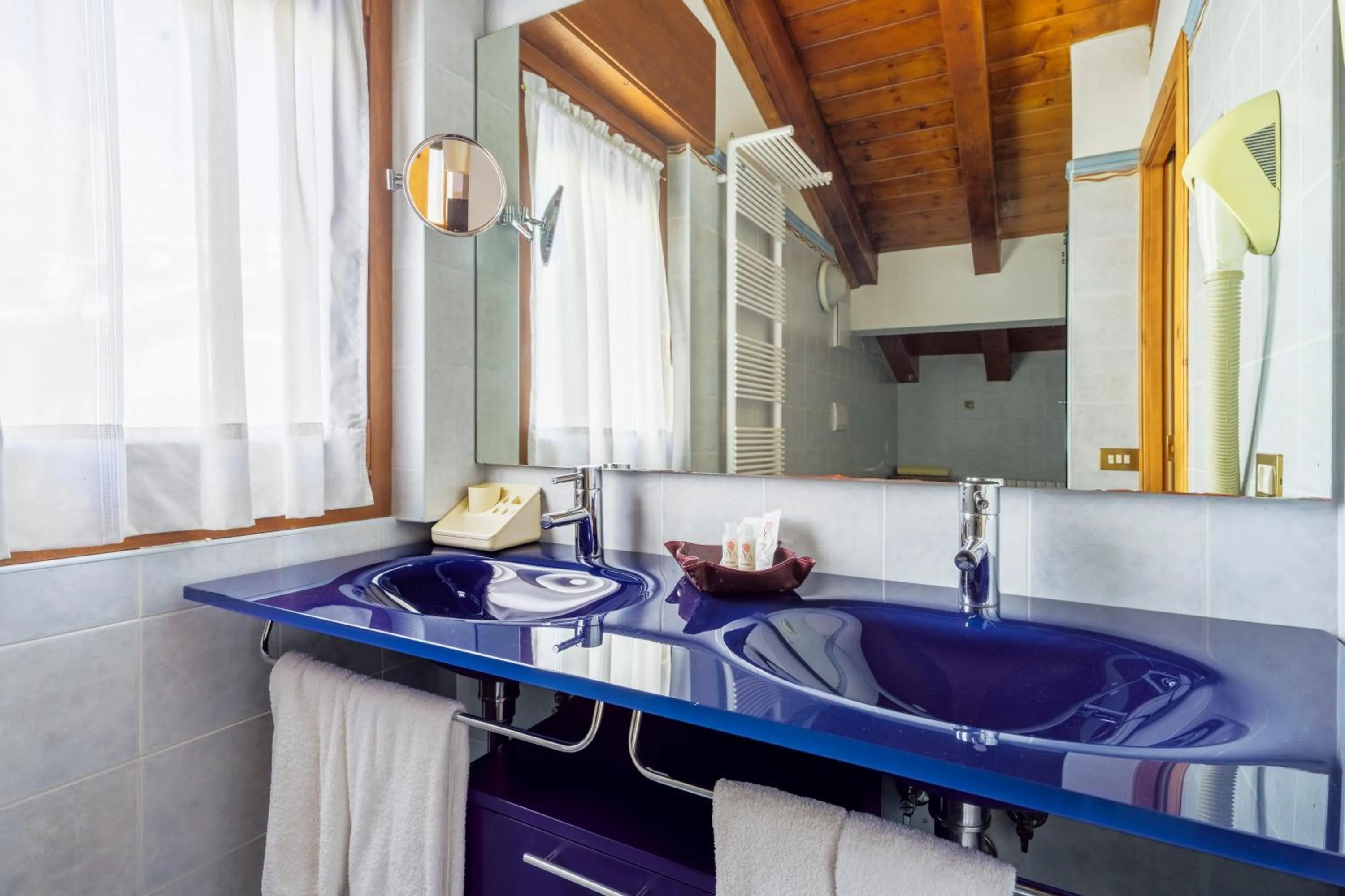 Bathroom in Barisetti Sport Hotel