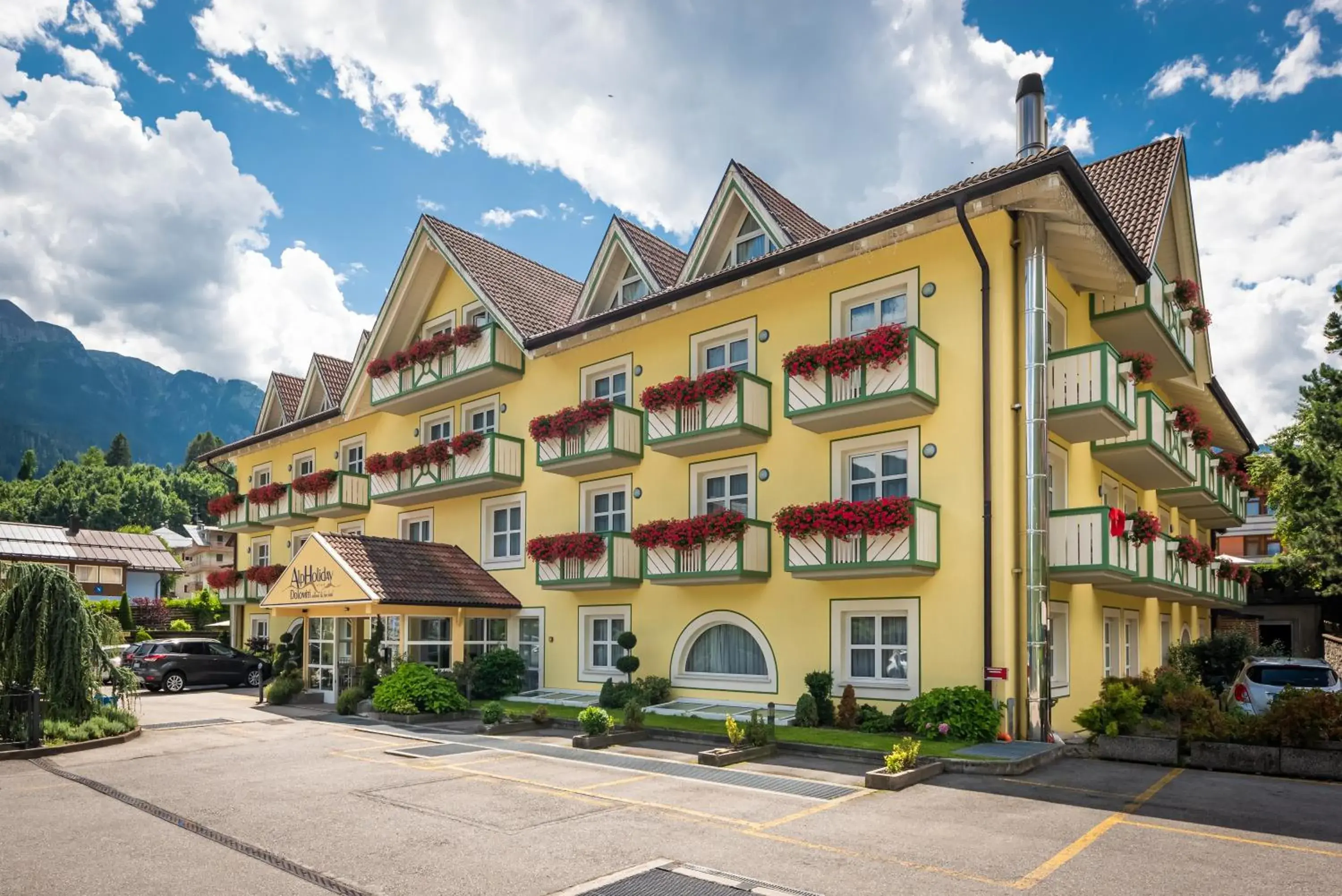 Alpholiday Dolomiti Wellness & Family Hotel Alpholiday Dolomiti Wellness & Family Hotel