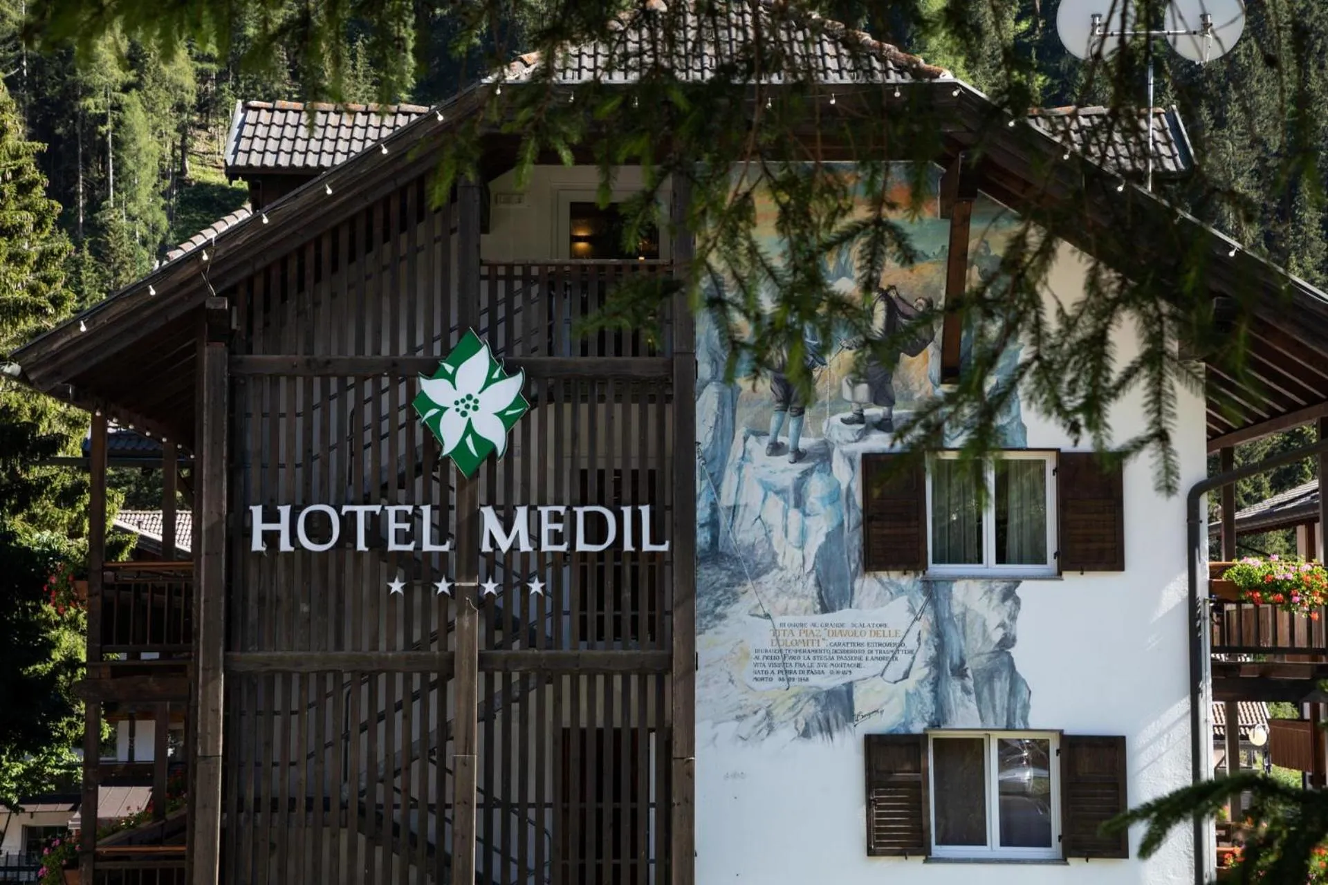 Hotel Medil