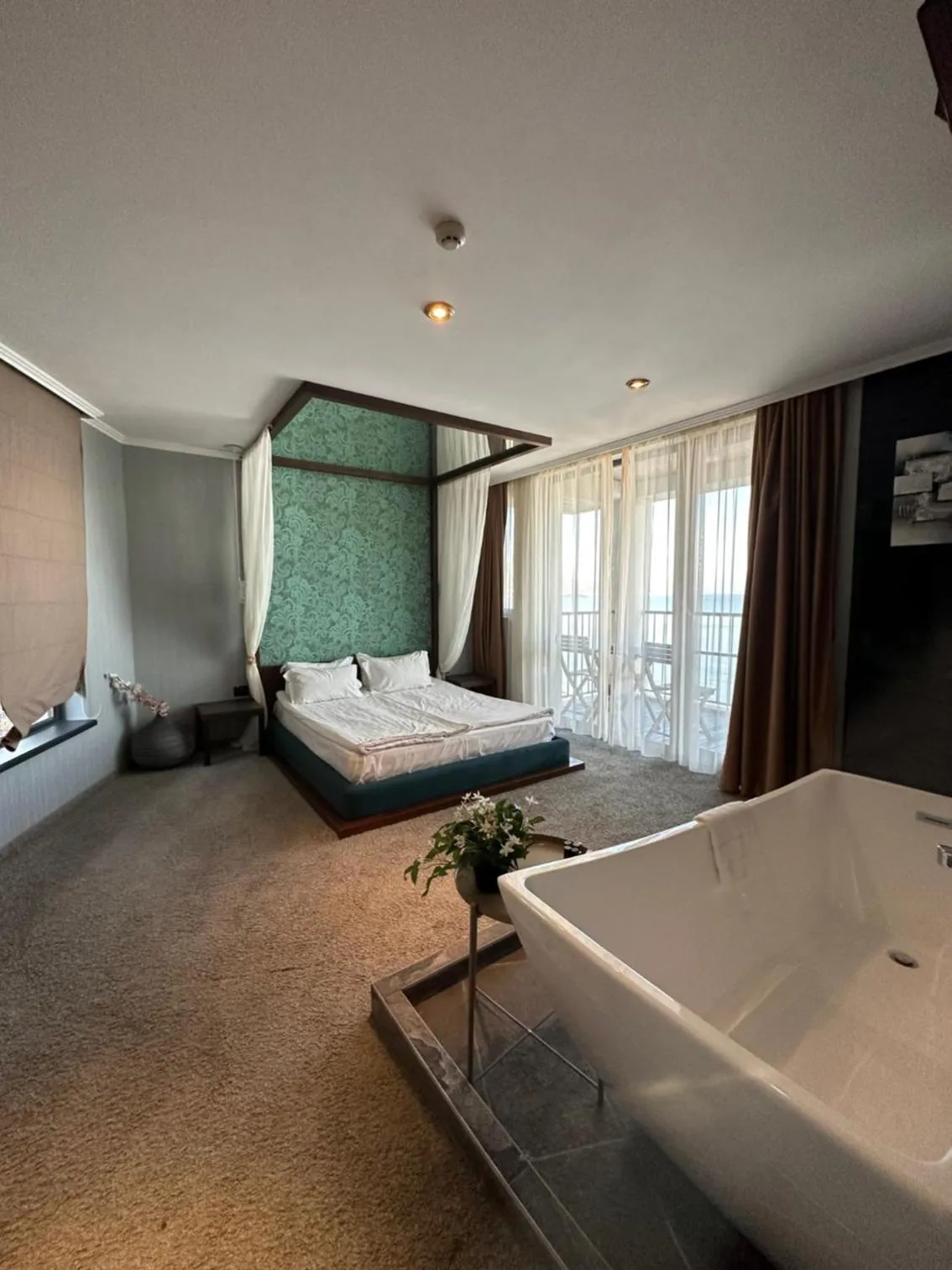 Bed in Regina Maria Spa Design Hotel