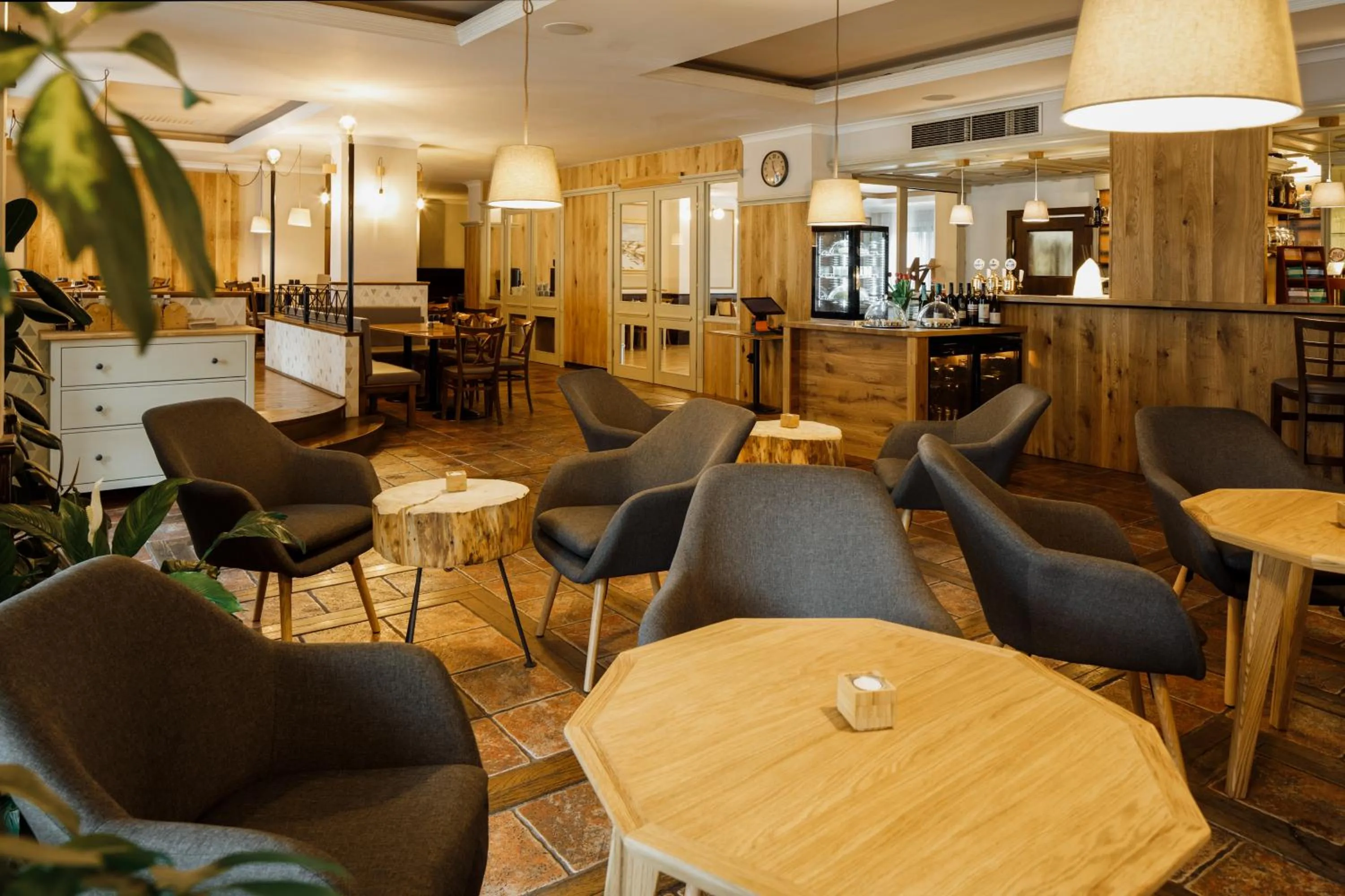 Restaurant/places to eat in Hygge Hotel U Zvonu
