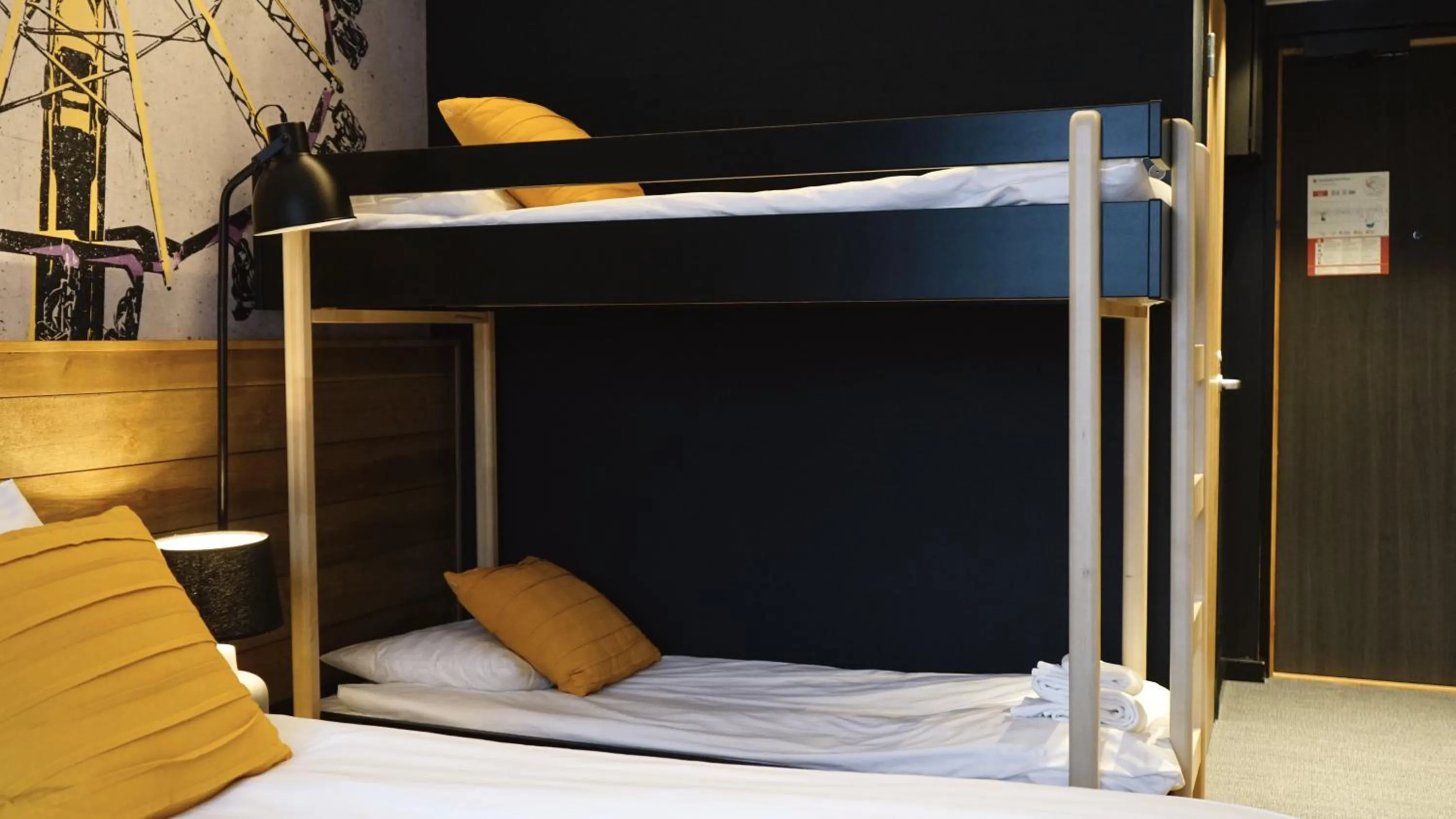 bunk bed, Bed in Original Sokos Hotel Vaakuna Kouvola