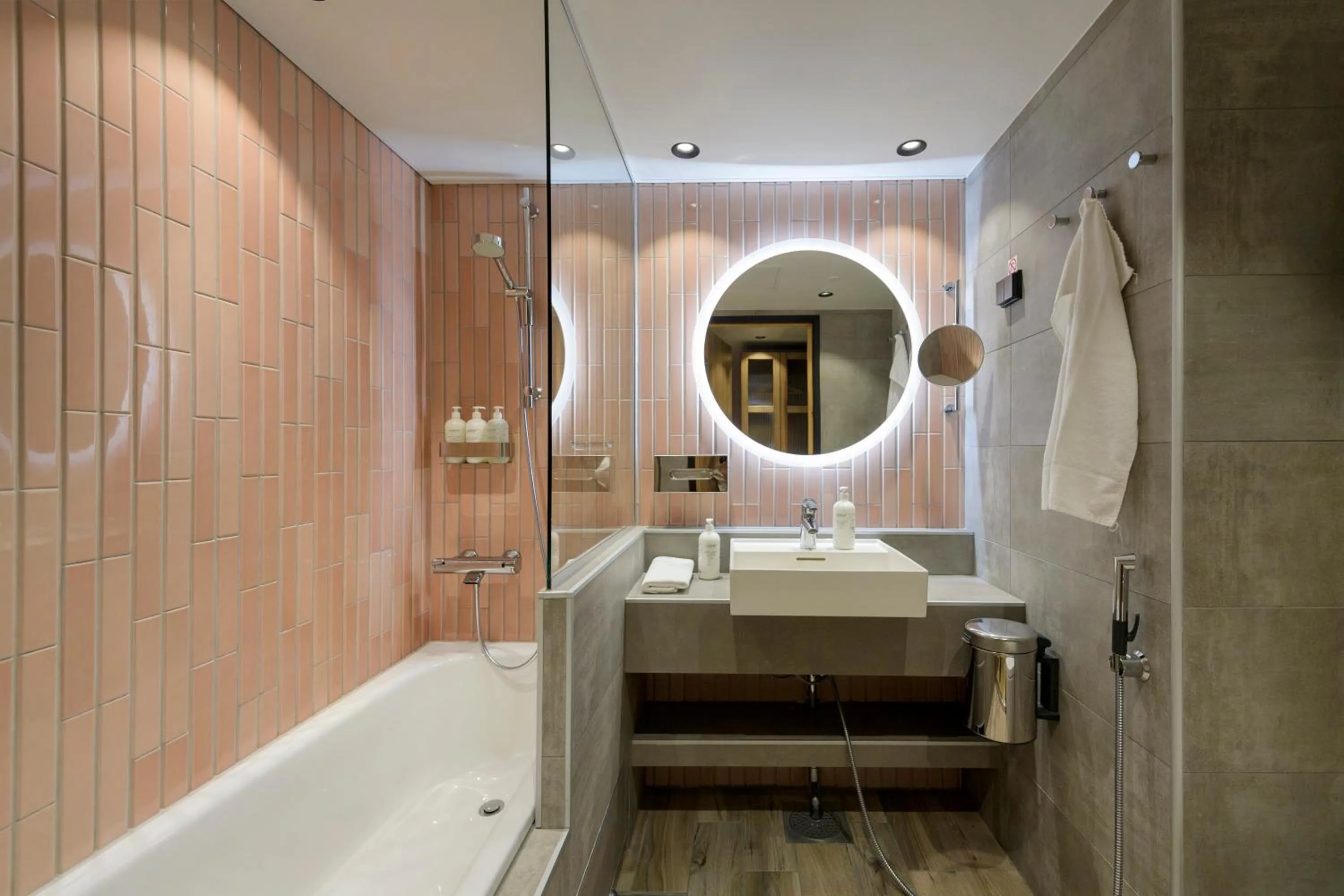 Bathroom in Original Sokos Hotel Vaakuna Kouvola