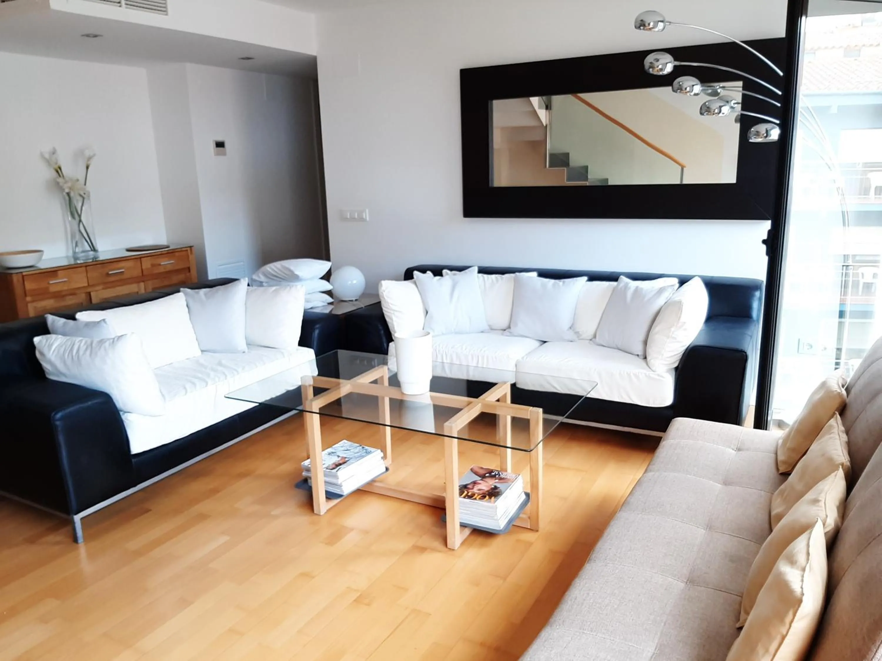 ESGLESIA 7 - Apartamento duplex