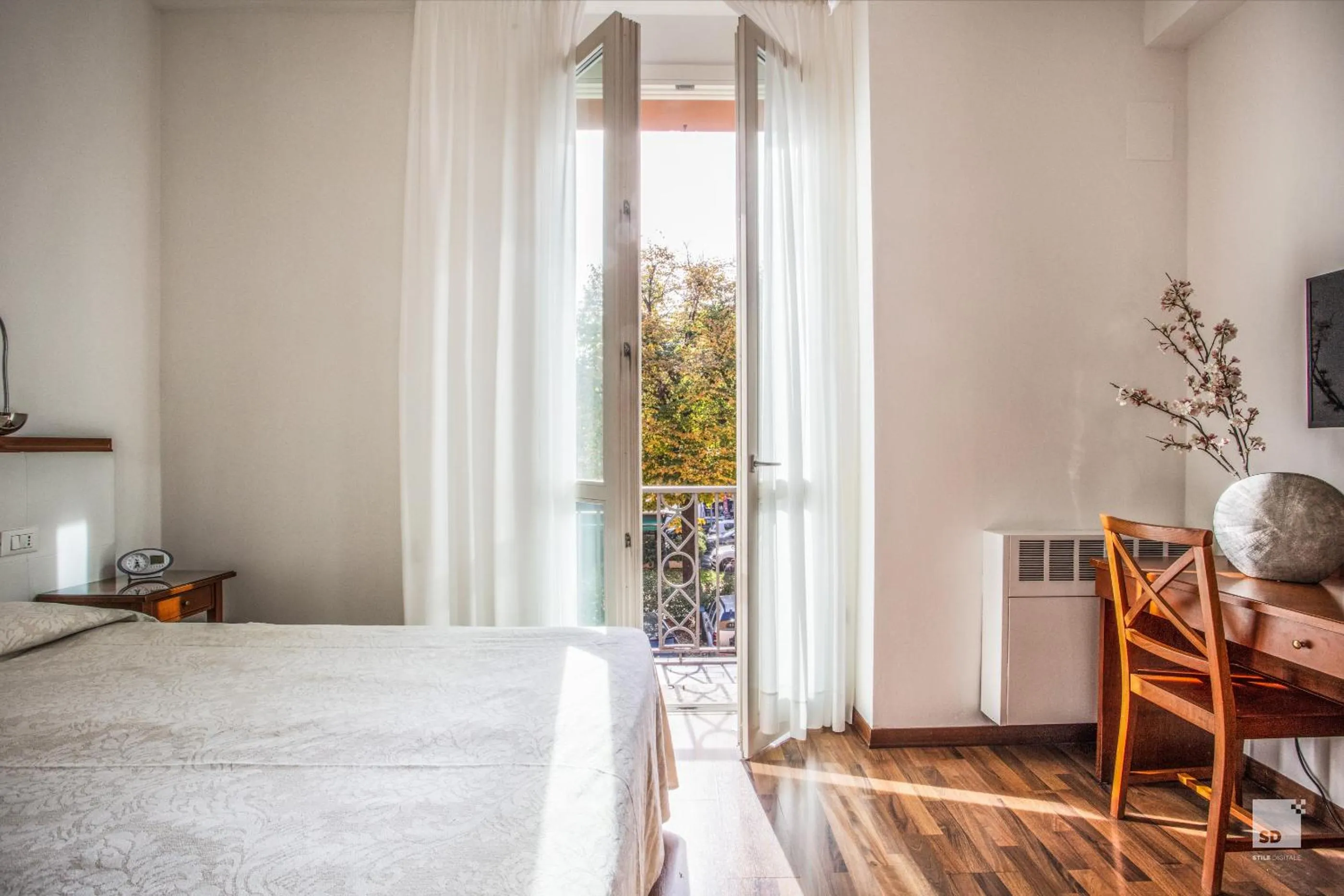 Photo of the whole room, Bed in Hotel Blumen Collection by GSA Hotels