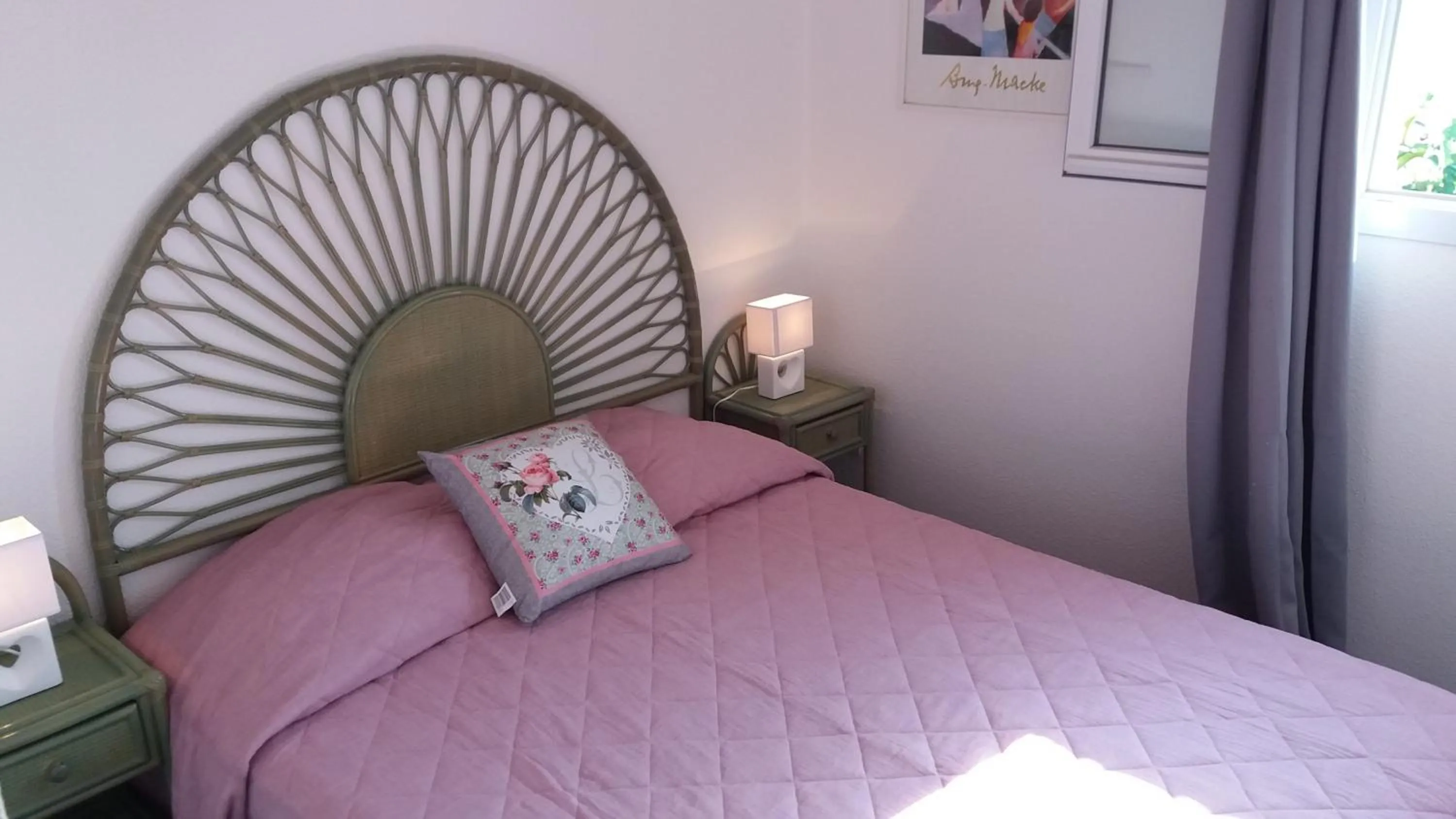 Bedroom, Bed in Les Andalouses