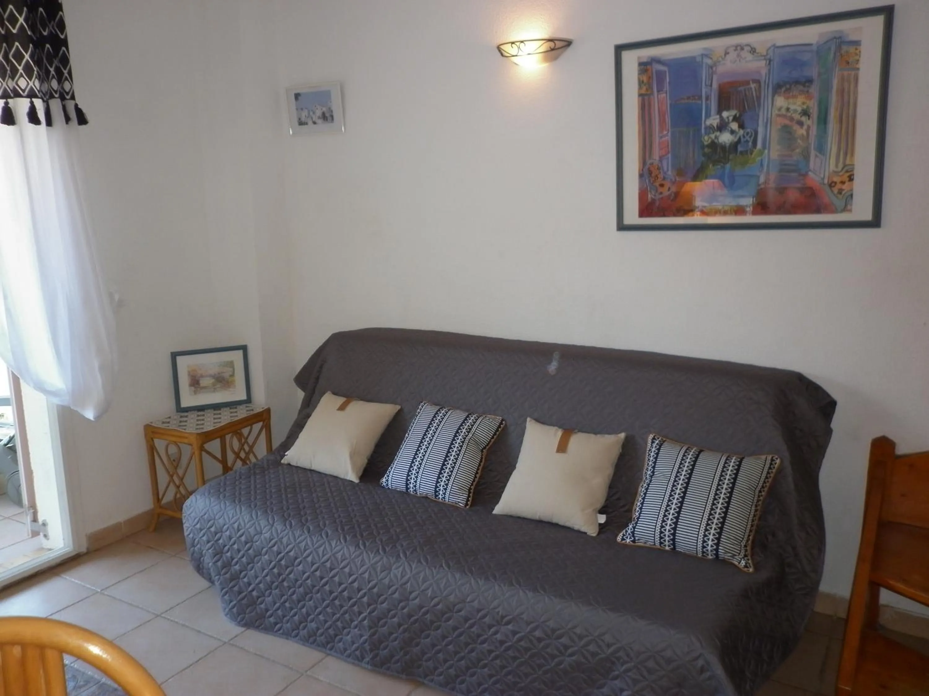 Living room, Bed in Les Andalouses