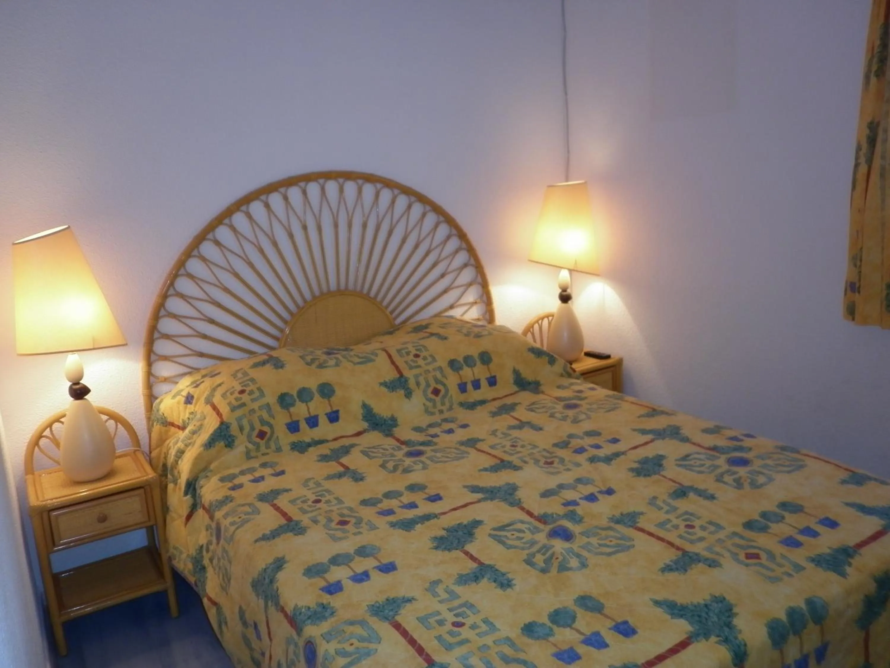 Bedroom, Bed in Les Andalouses