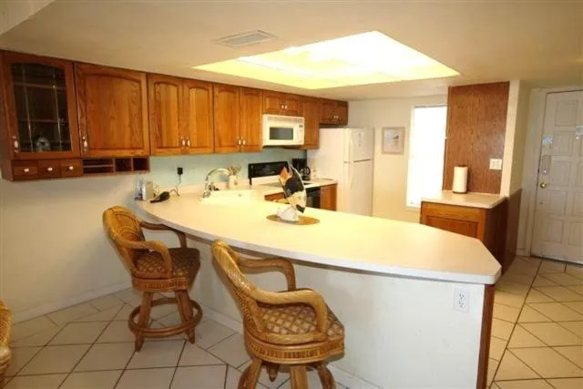 Kitchen or kitchenette in Saida Towers Unit 3505