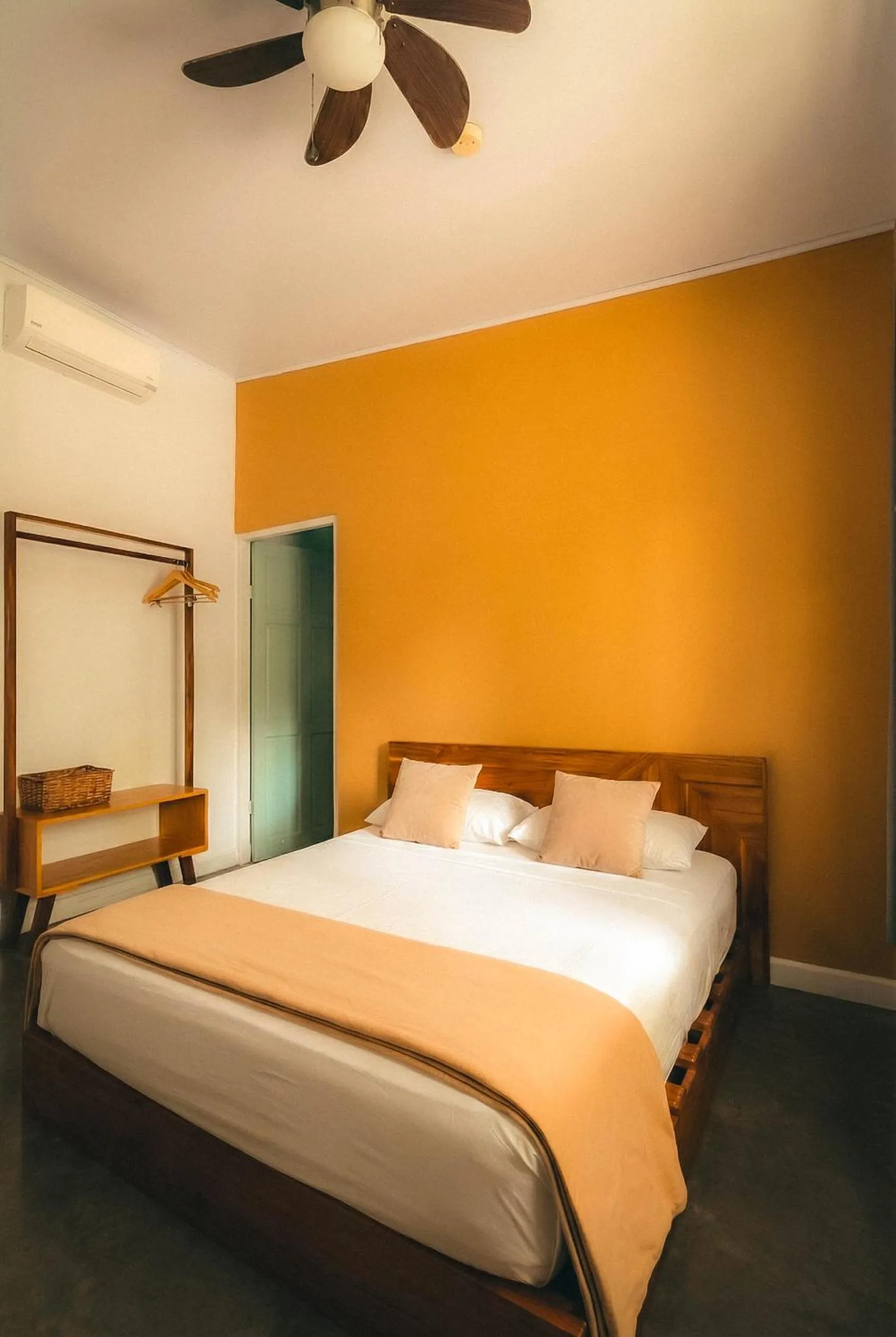 Bed in Viajero La Fortuna Hostel