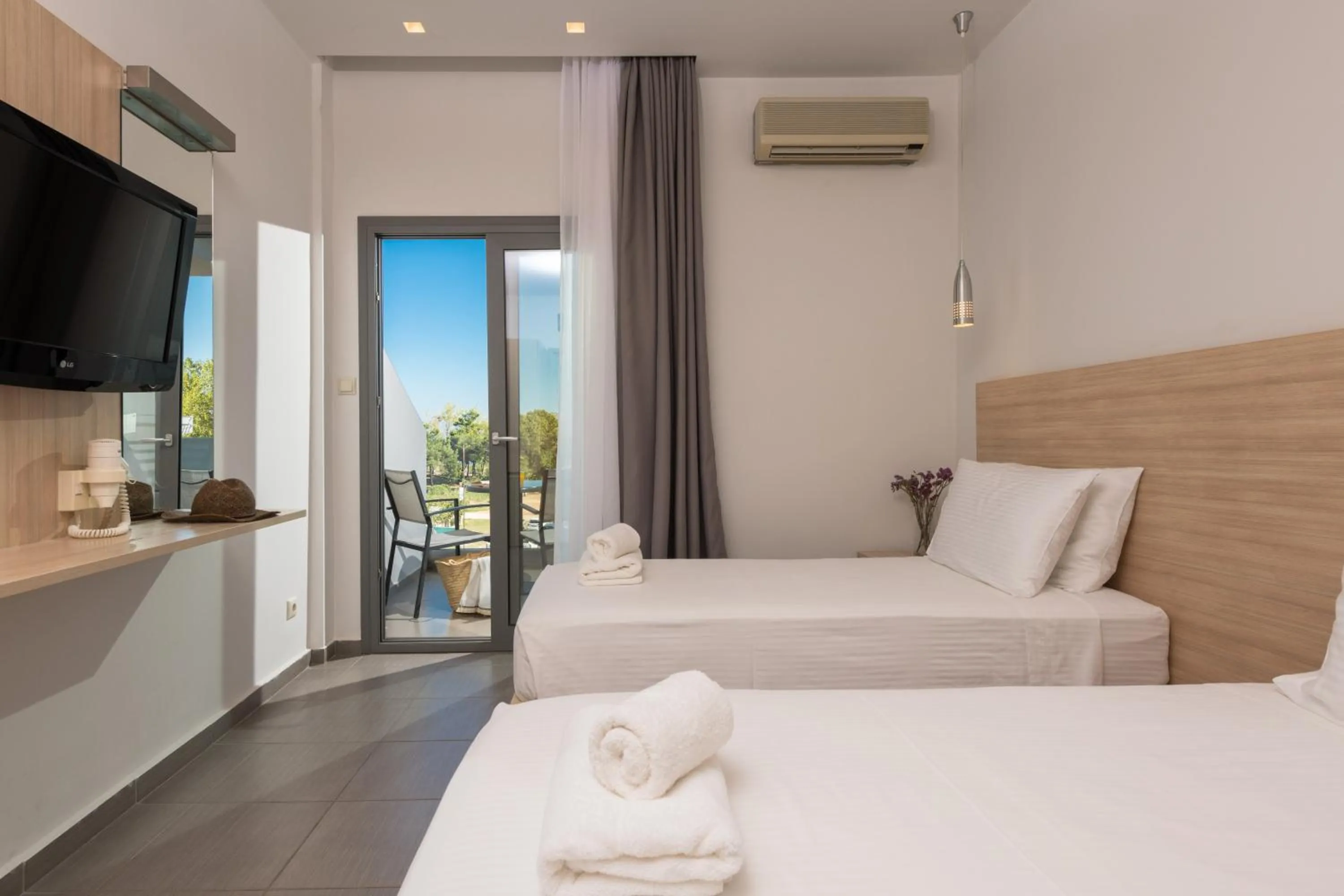 Bed in Princess Golden Beach Hotel