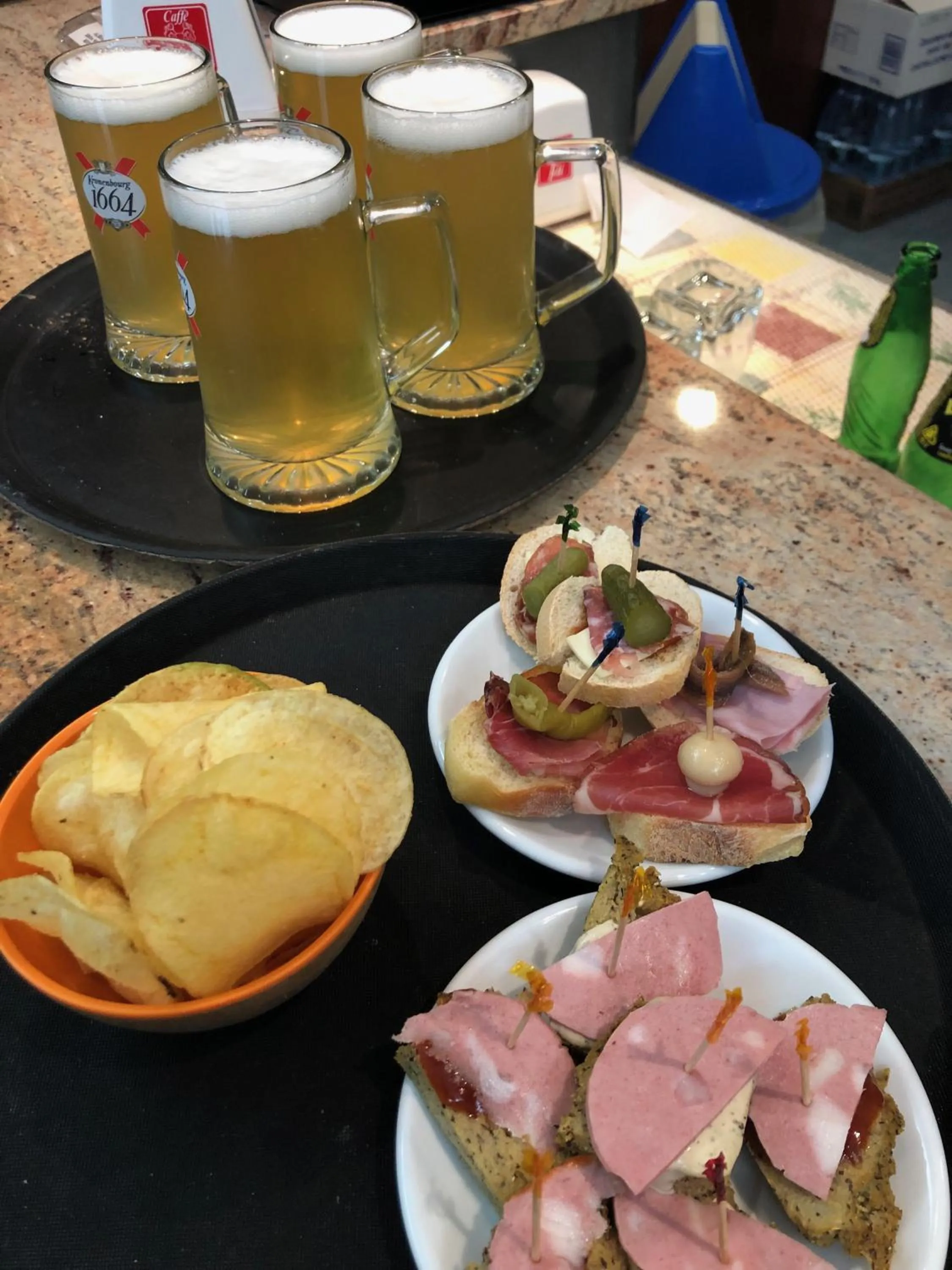 Food and drinks in Albergo Sala