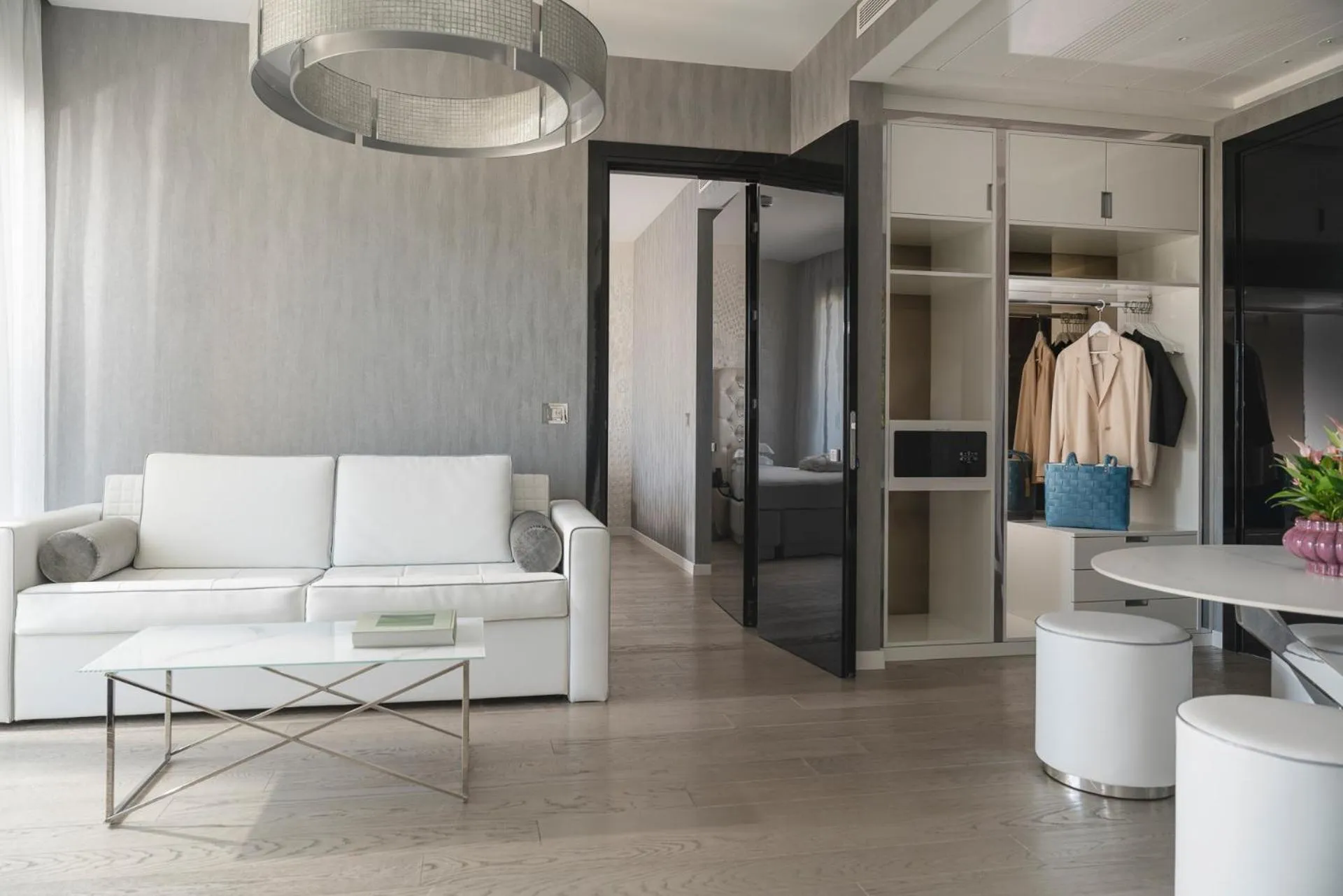 Living room in The Promenade Luxury Wellness Hotel