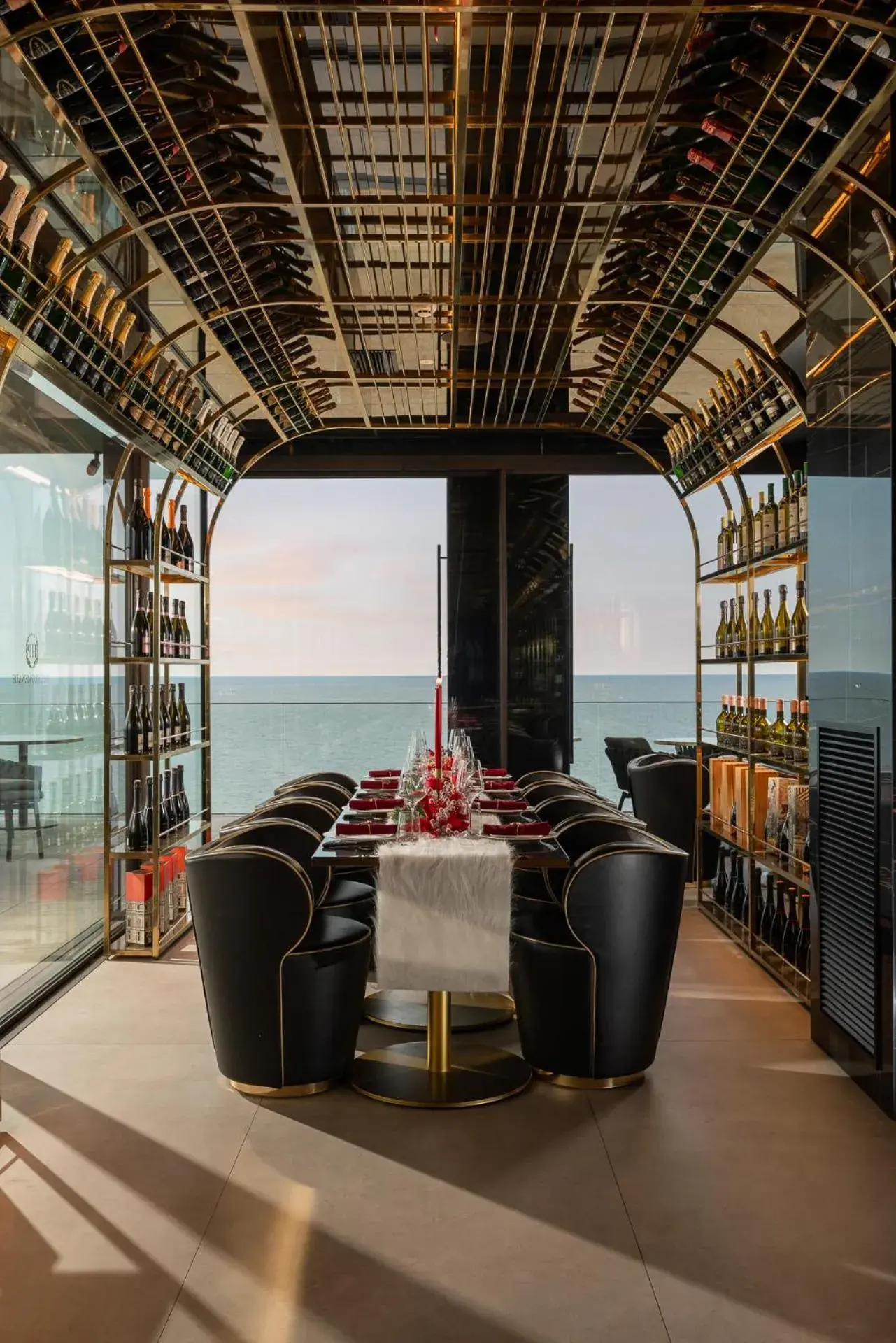 Restaurant/places to eat in The Promenade Luxury Wellness Hotel Restaurant/places to eat in The Promenade Luxury Wellness Hotel