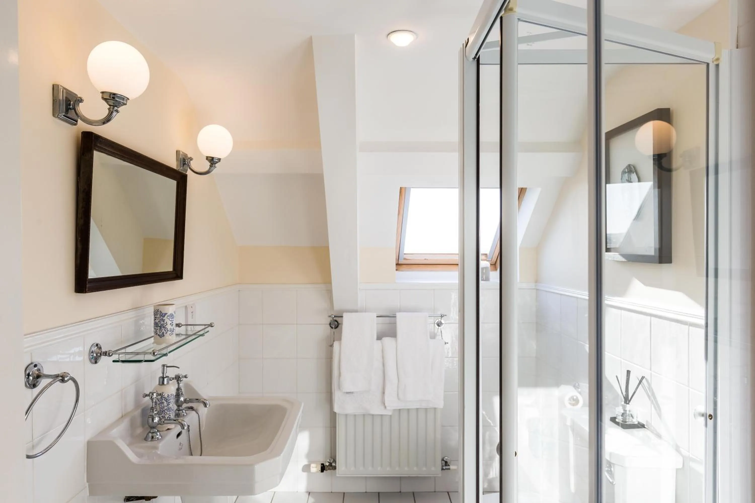 Shower in Barrow House