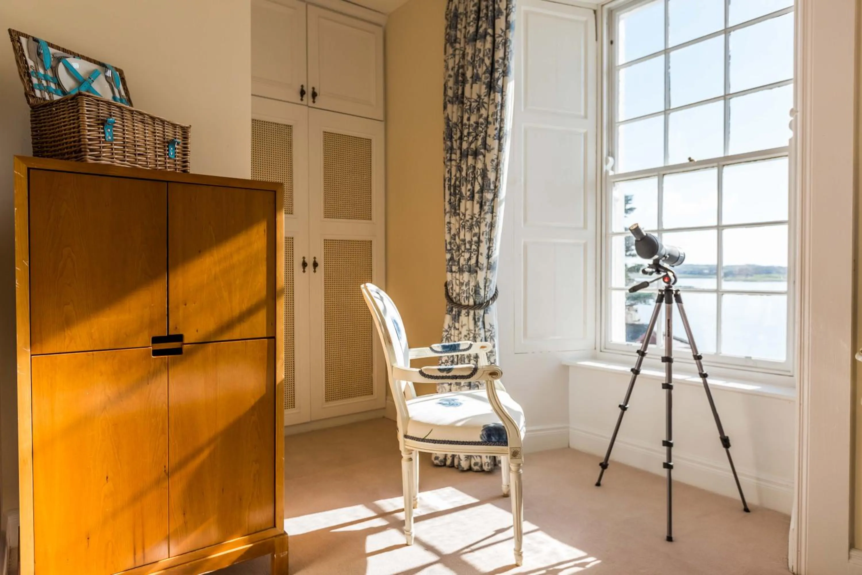 Spring in Barrow House