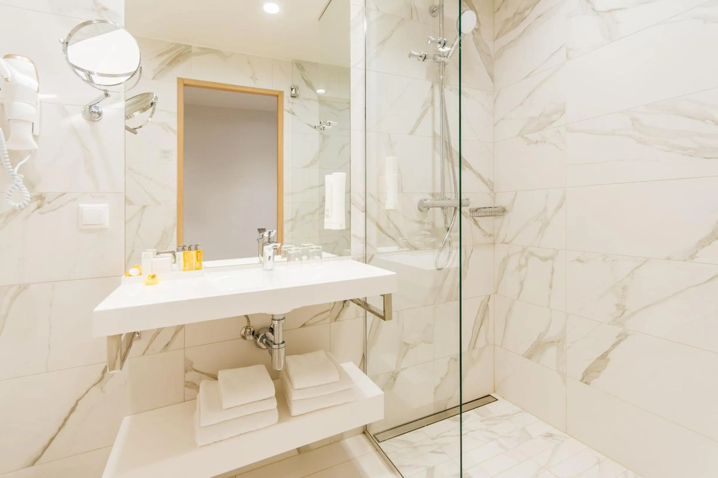 Shower in Centennial Nexus Hotel Tallinn