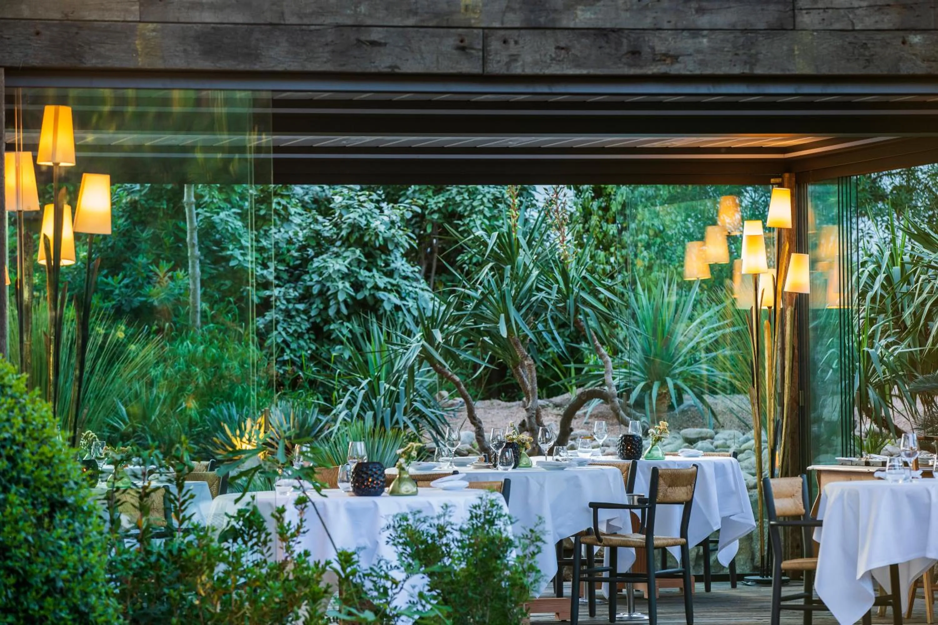 Restaurant/places to eat in Grand Hôtel De Cala Rossa & Spa Nucca